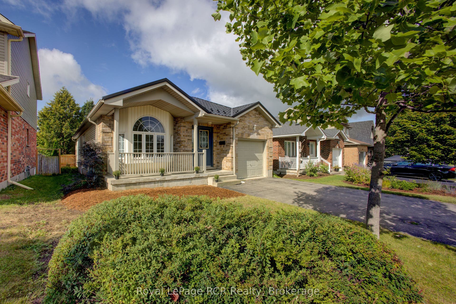 952 Gzowski Street, Centre Wellington, Wellington ON N1M 3V9 952 Gzowski Street, Centre Wellington, Wellington ON N1M 3V9