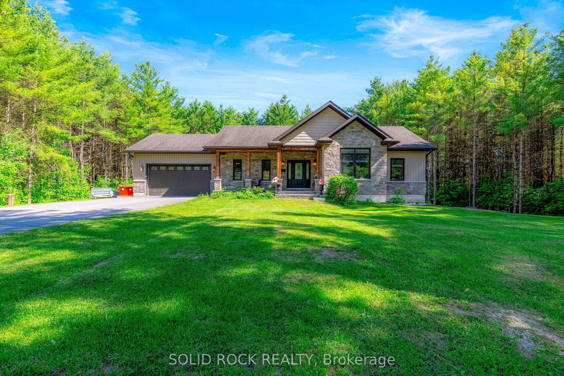 717 Upper Oak Leaf Road, Athens, Leeds And Grenville ON K0E 1B0 Private, mature pine setting minutes from Athens.