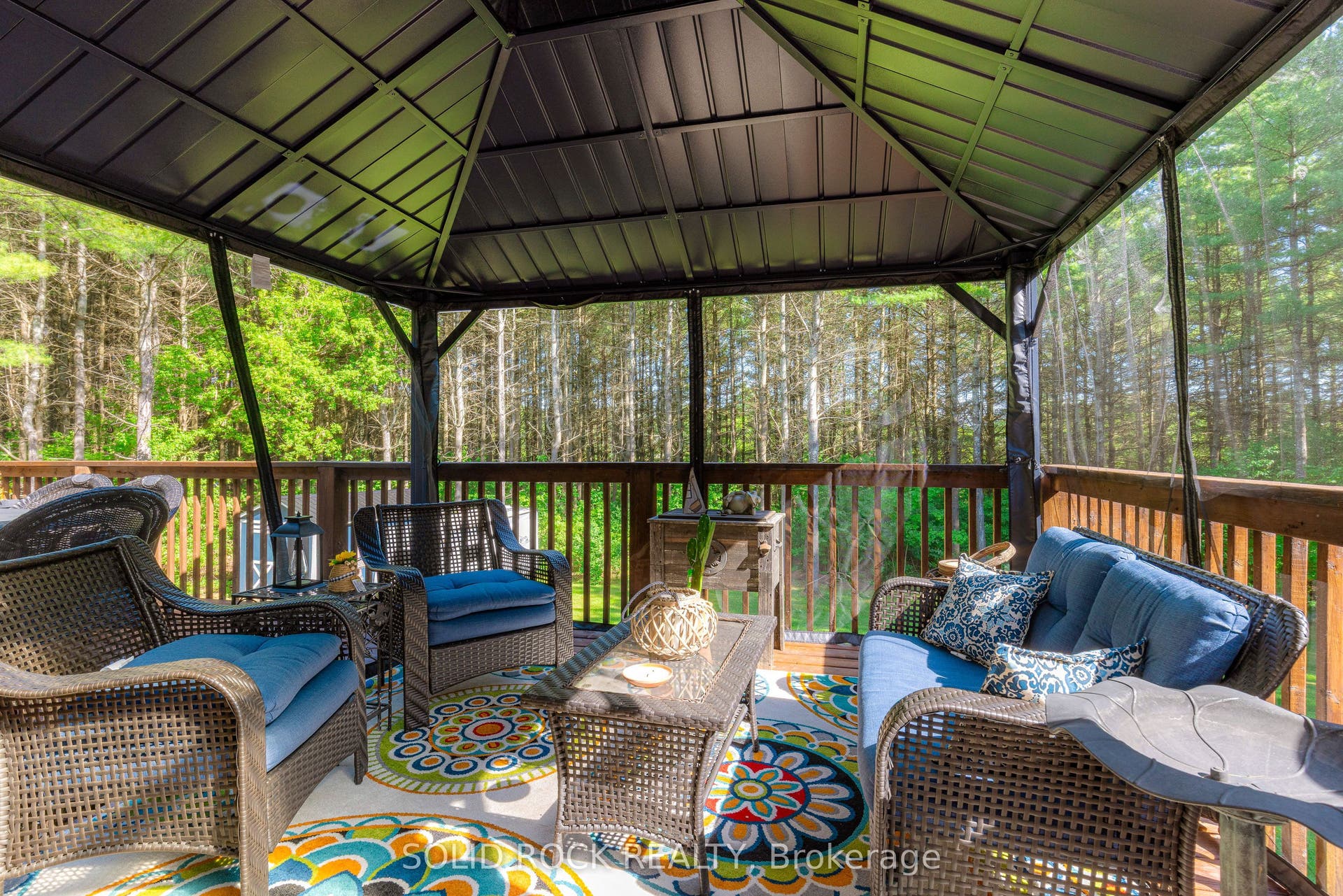 717 Upper Oak Leaf Road, Athens, Leeds And Grenville ON K0E 1B0 Screened Gazebo on upper deck off of kitchen.