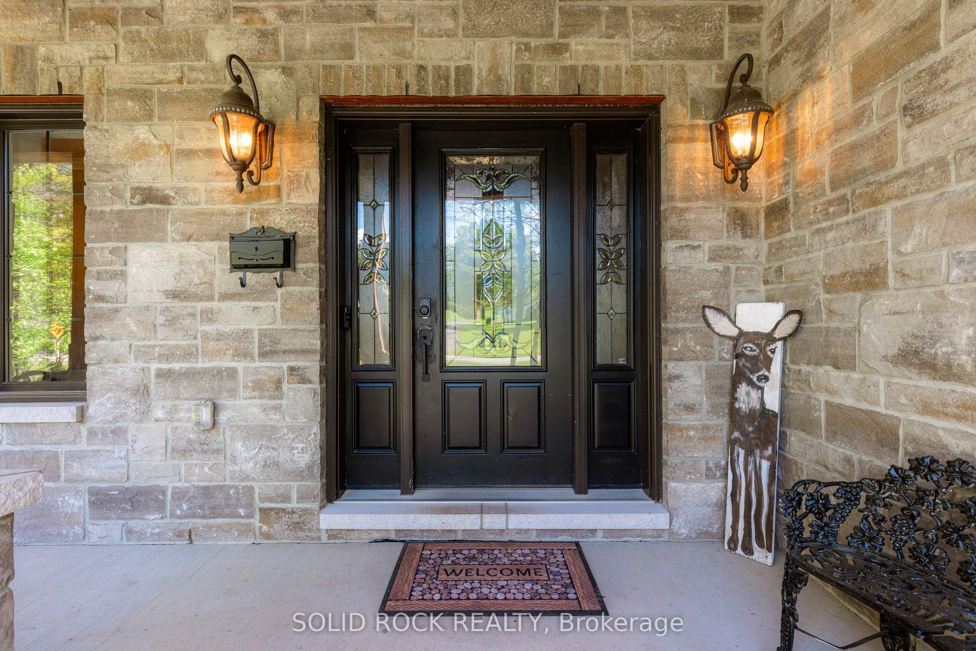 717 Upper Oak Leaf Road, Athens, Leeds And Grenville ON K0E 1B0 Metal door with sidelights & etched glass windows