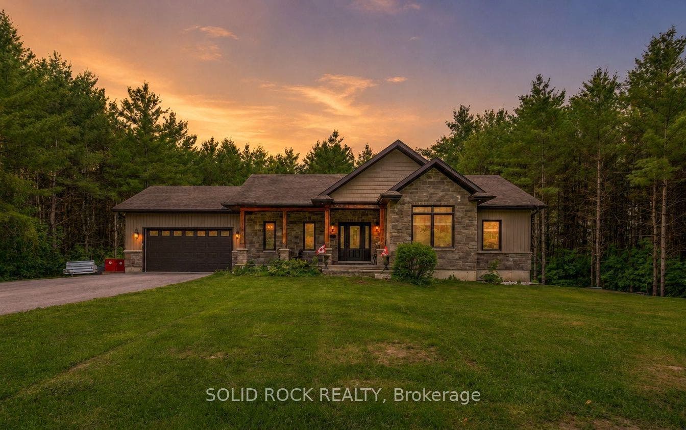 717 Upper Oak Leaf Road, Athens, Leeds And Grenville ON K0E 1B0 Private, mature pine setting minutes from Athens.