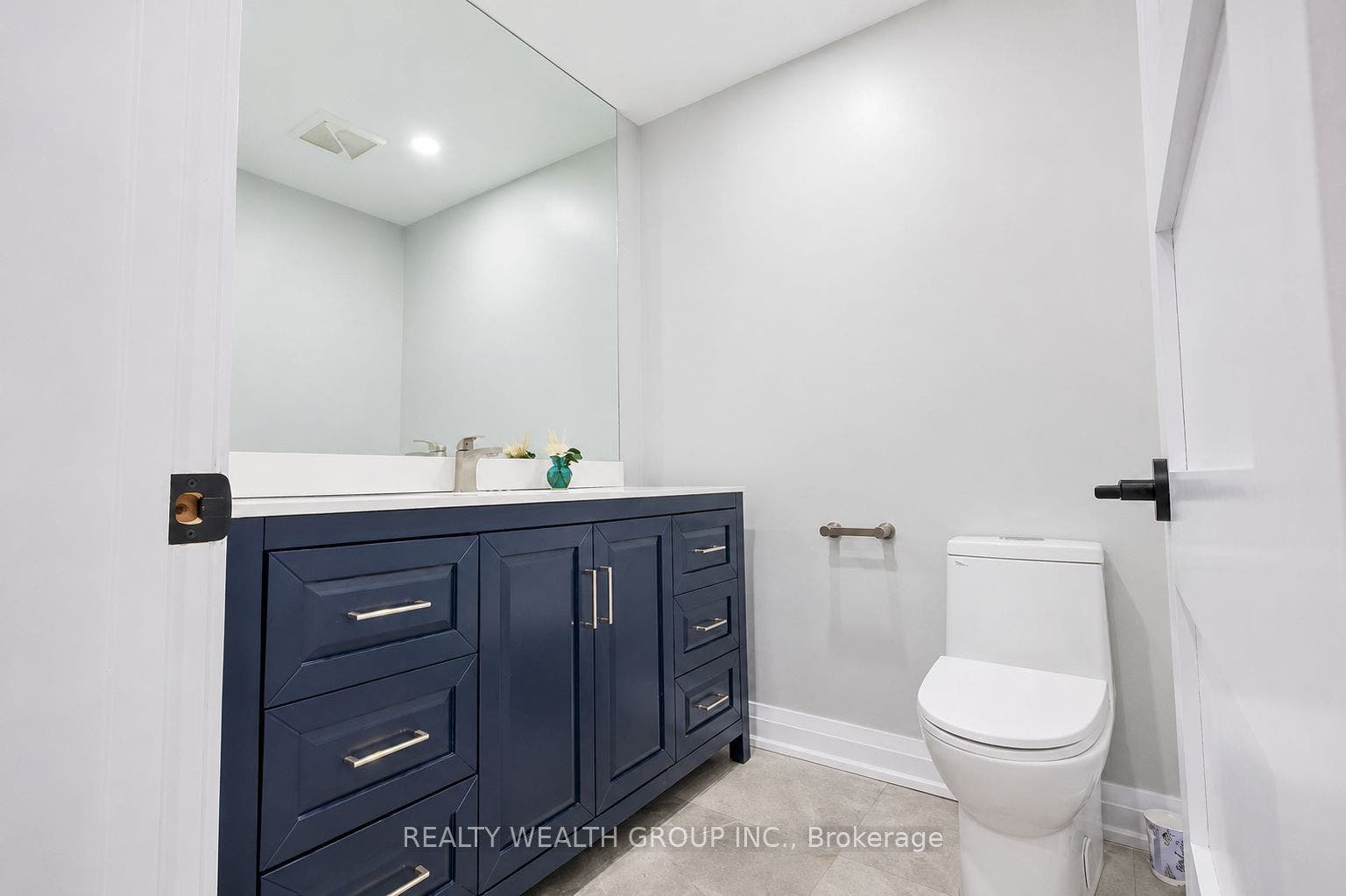 264 Shakespeare Drive, Waterloo, Waterloo ON N2L 2T6 264 Shakespeare Drive, Waterloo, Waterloo ON N2L 2T6