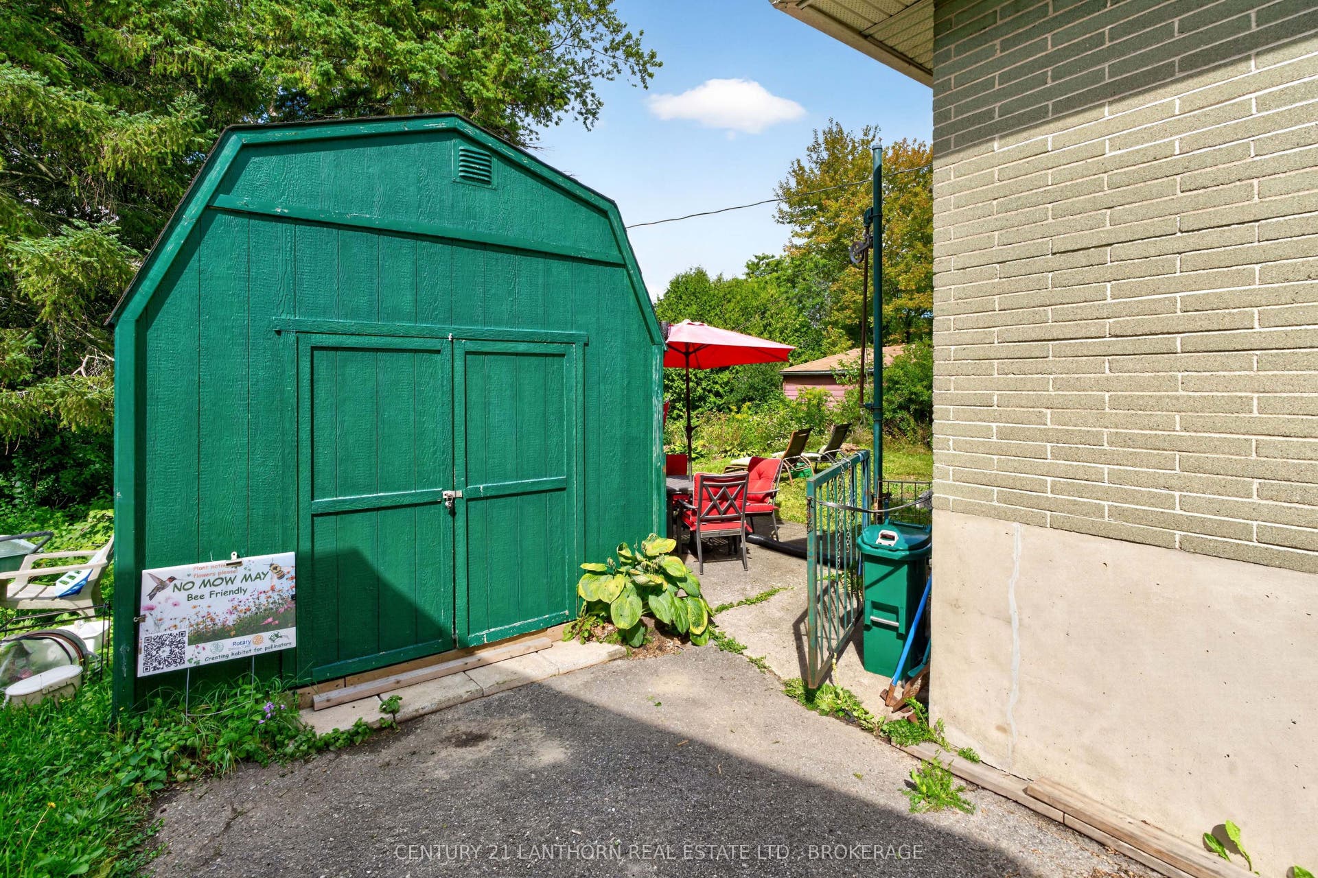 244 Yonge Street, Kingston, Frontenac ON K7M 1G5
