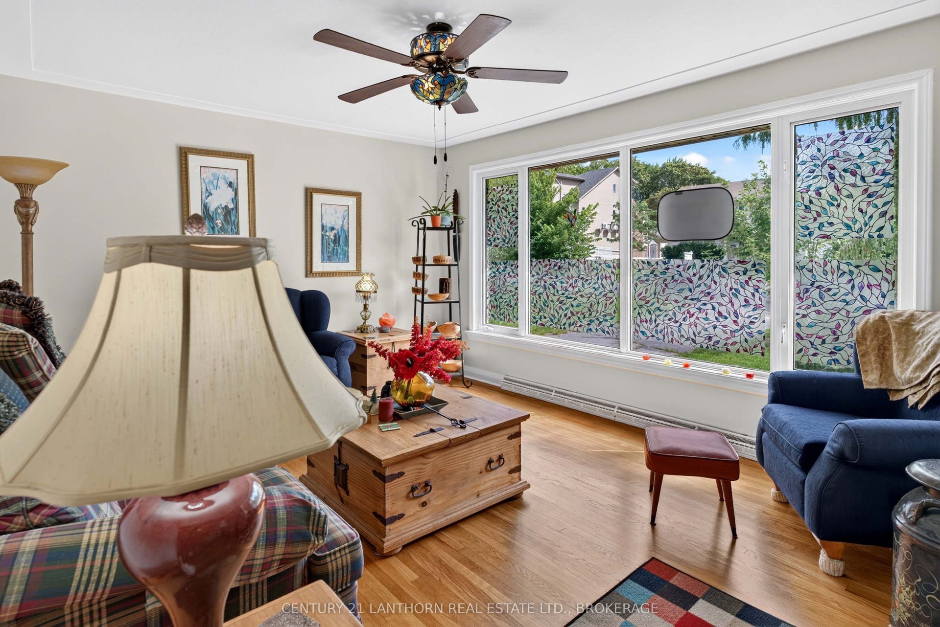 244 Yonge Street, Kingston, Frontenac ON K7M 1G5