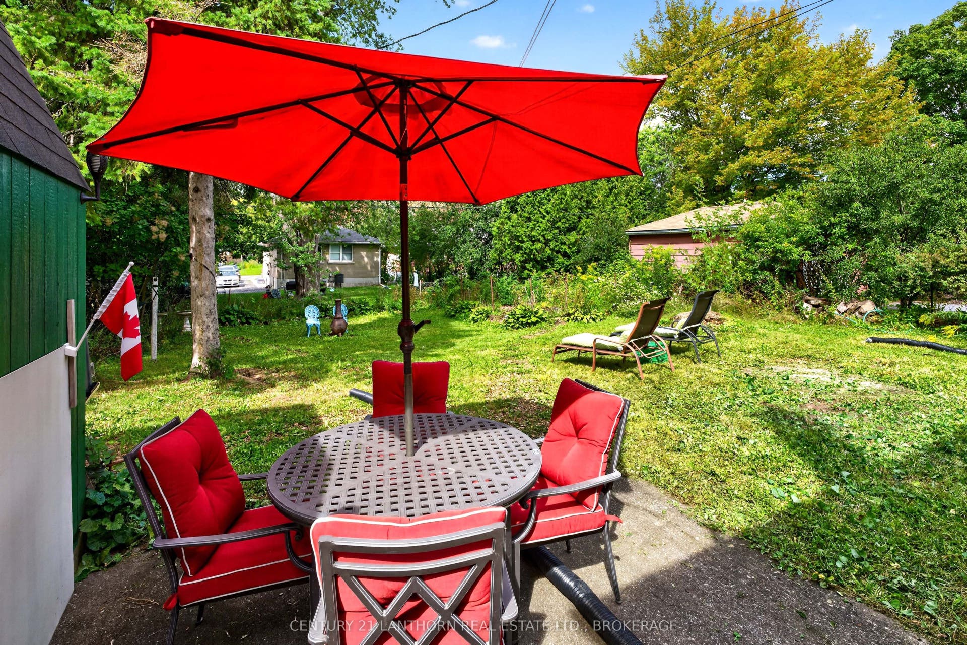 244 Yonge Street, Kingston, Frontenac ON K7M 1G5