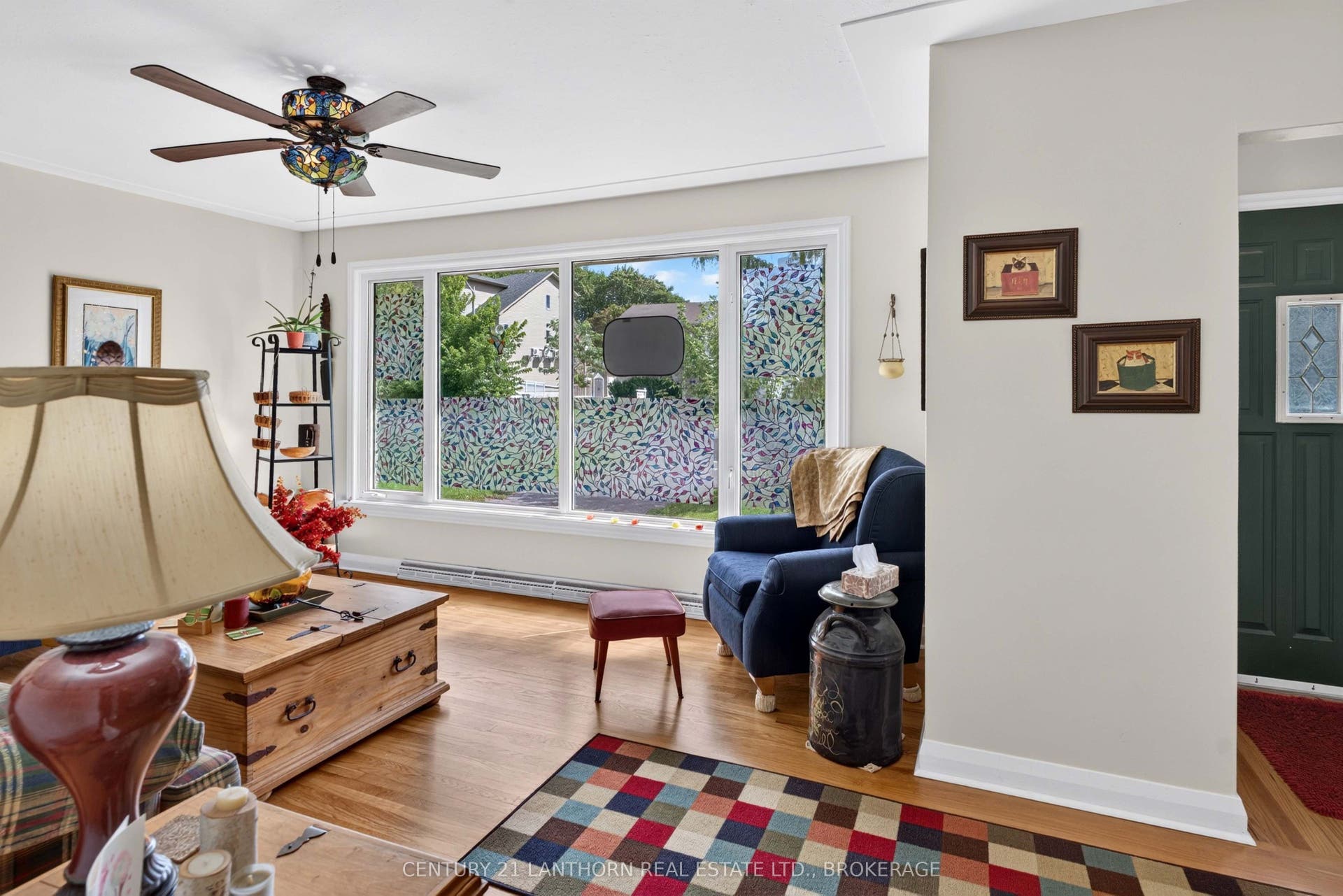 244 Yonge Street, Kingston, Frontenac ON K7M 1G5