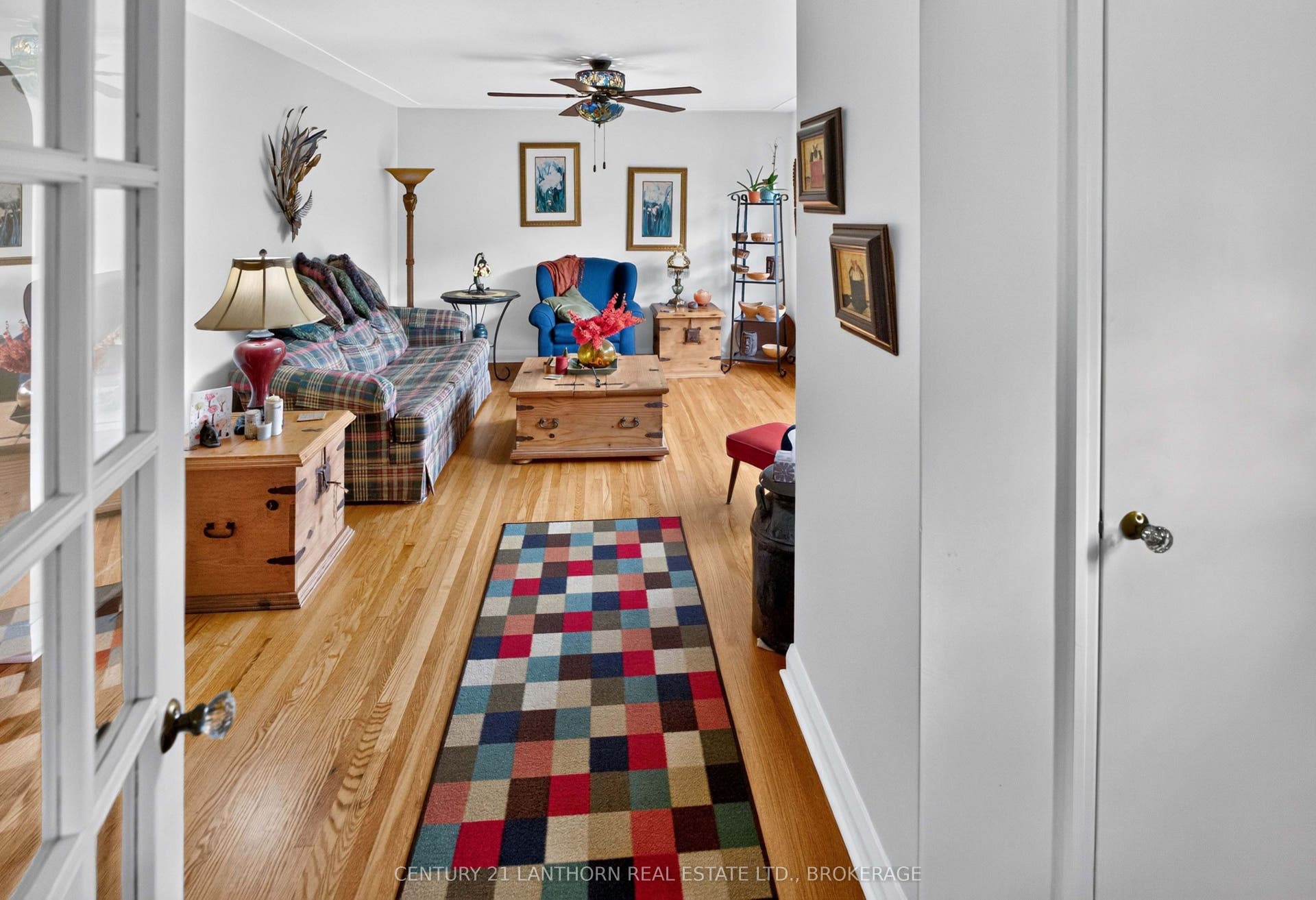 244 Yonge Street, Kingston, Frontenac ON K7M 1G5