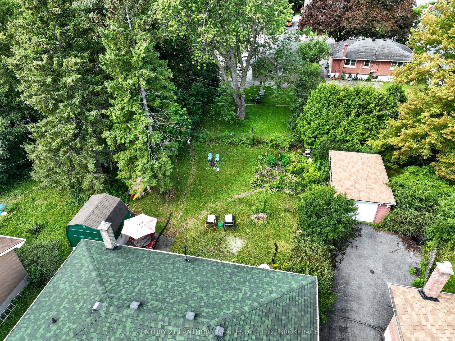 244 Yonge Street, Kingston, Frontenac ON K7M 1G5