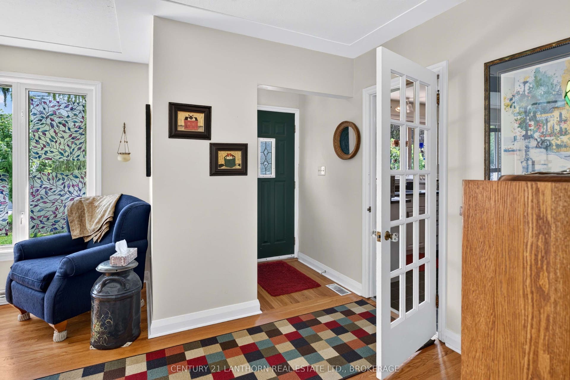 244 Yonge Street, Kingston, Frontenac ON K7M 1G5