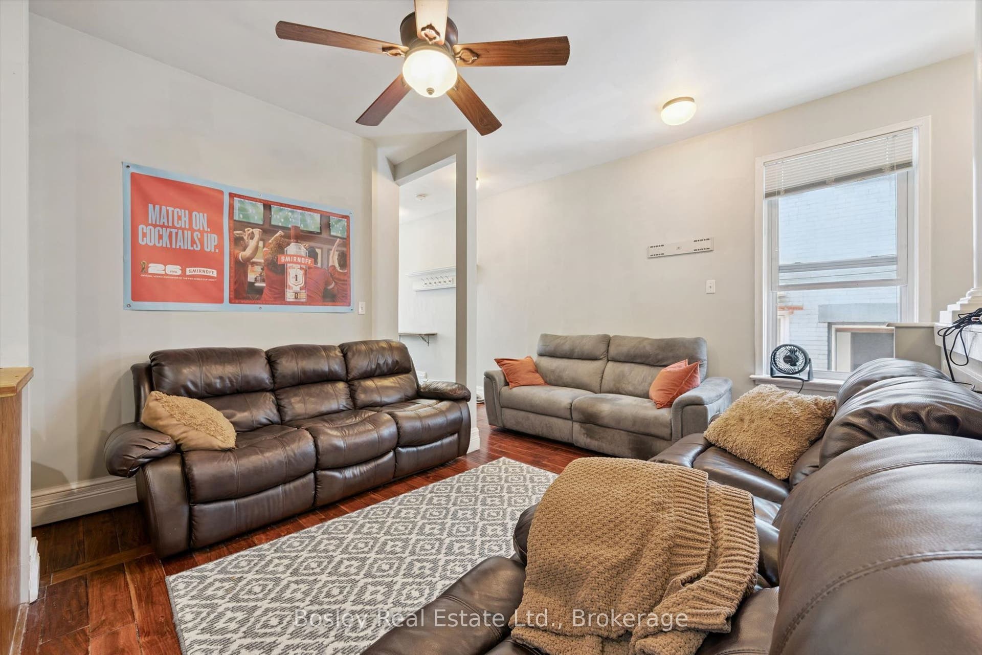 10 Ontario Street, Guelph, Wellington ON N1E 3B1 10 Ontario Street, Guelph, Wellington ON N1E 3B1