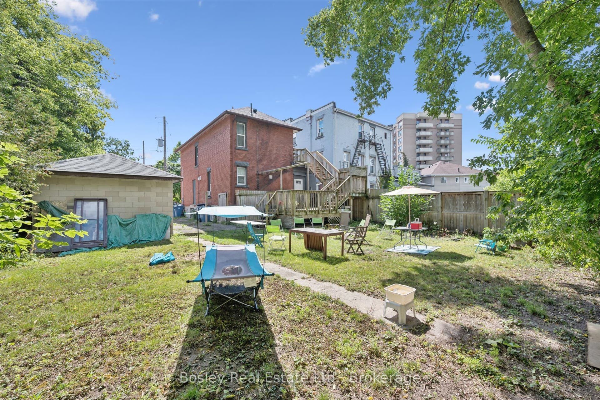 10 Ontario Street, Guelph, Wellington ON N1E 3B1 10 Ontario Street, Guelph, Wellington ON N1E 3B1