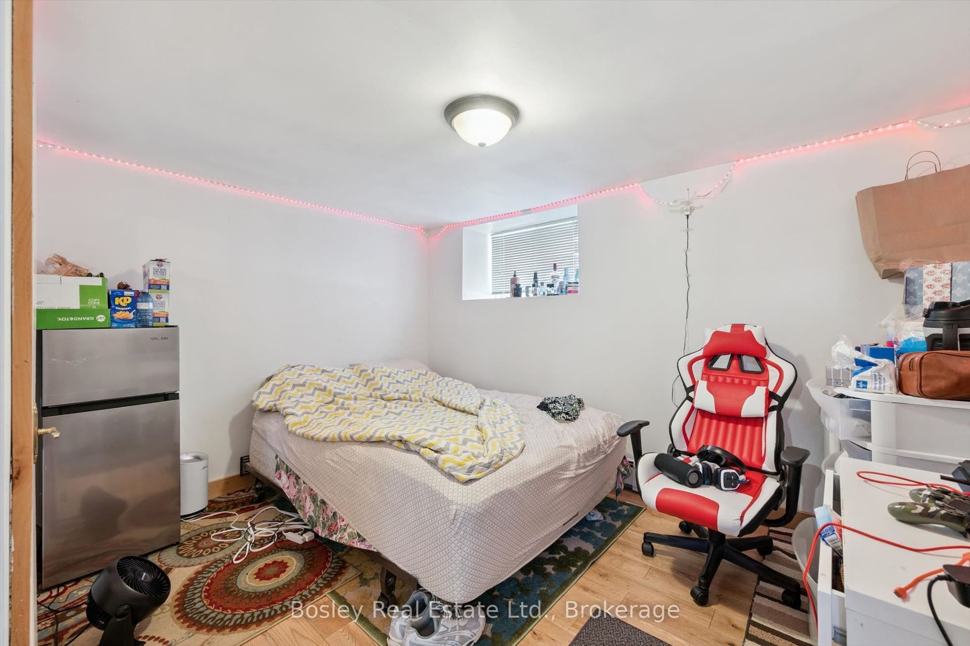 10 Ontario Street, Guelph, Wellington ON N1E 3B1 10 Ontario Street, Guelph, Wellington ON N1E 3B1