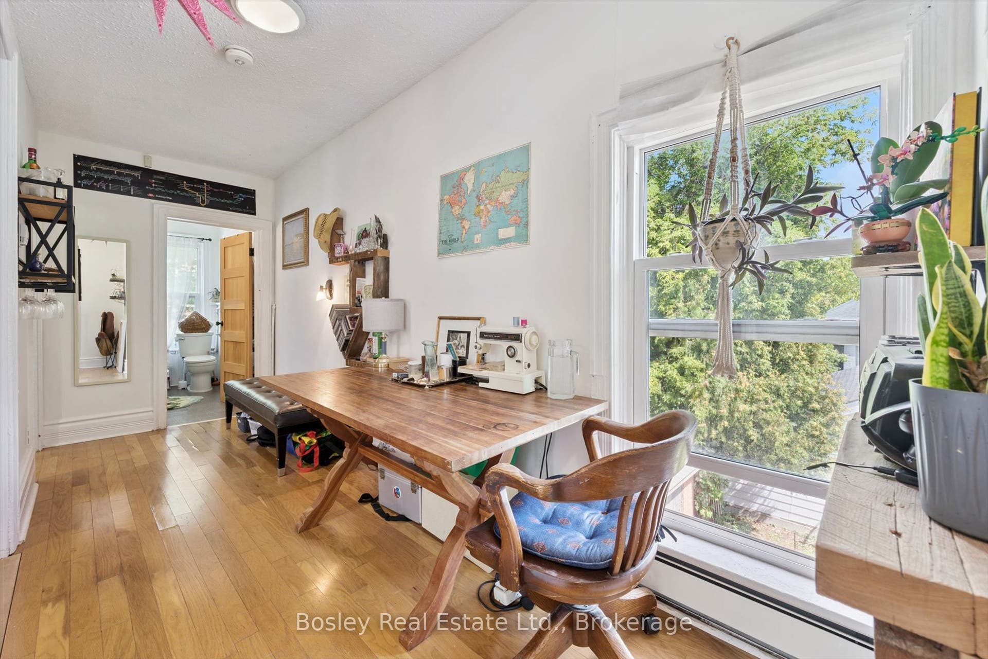 10 Ontario Street, Guelph, Wellington ON N1E 3B1 10 Ontario Street, Guelph, Wellington ON N1E 3B1
