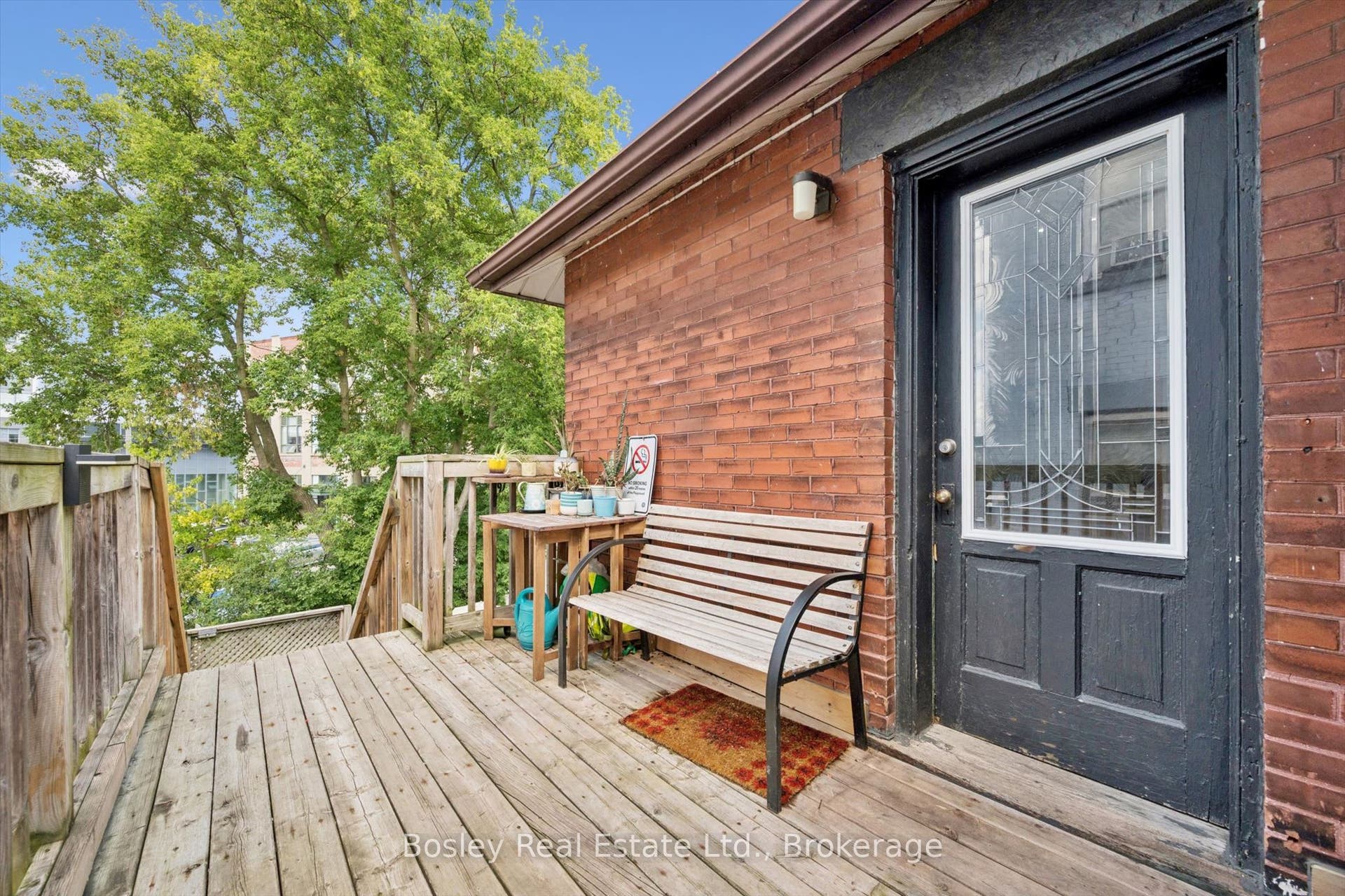 10 Ontario Street, Guelph, Wellington ON N1E 3B1 10 Ontario Street, Guelph, Wellington ON N1E 3B1