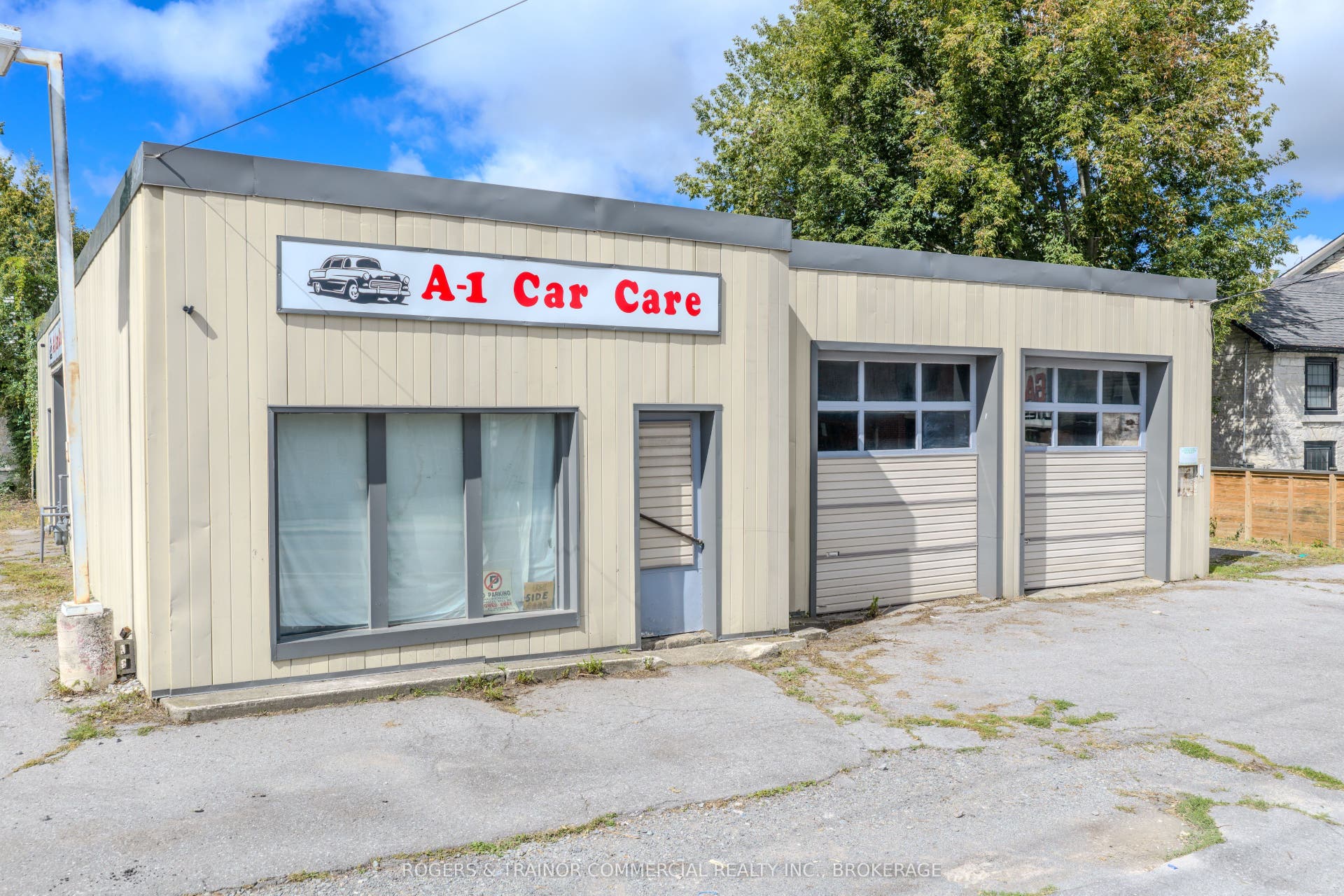 312 Montreal Street, Kingston, Frontenac ON K7K 3H3