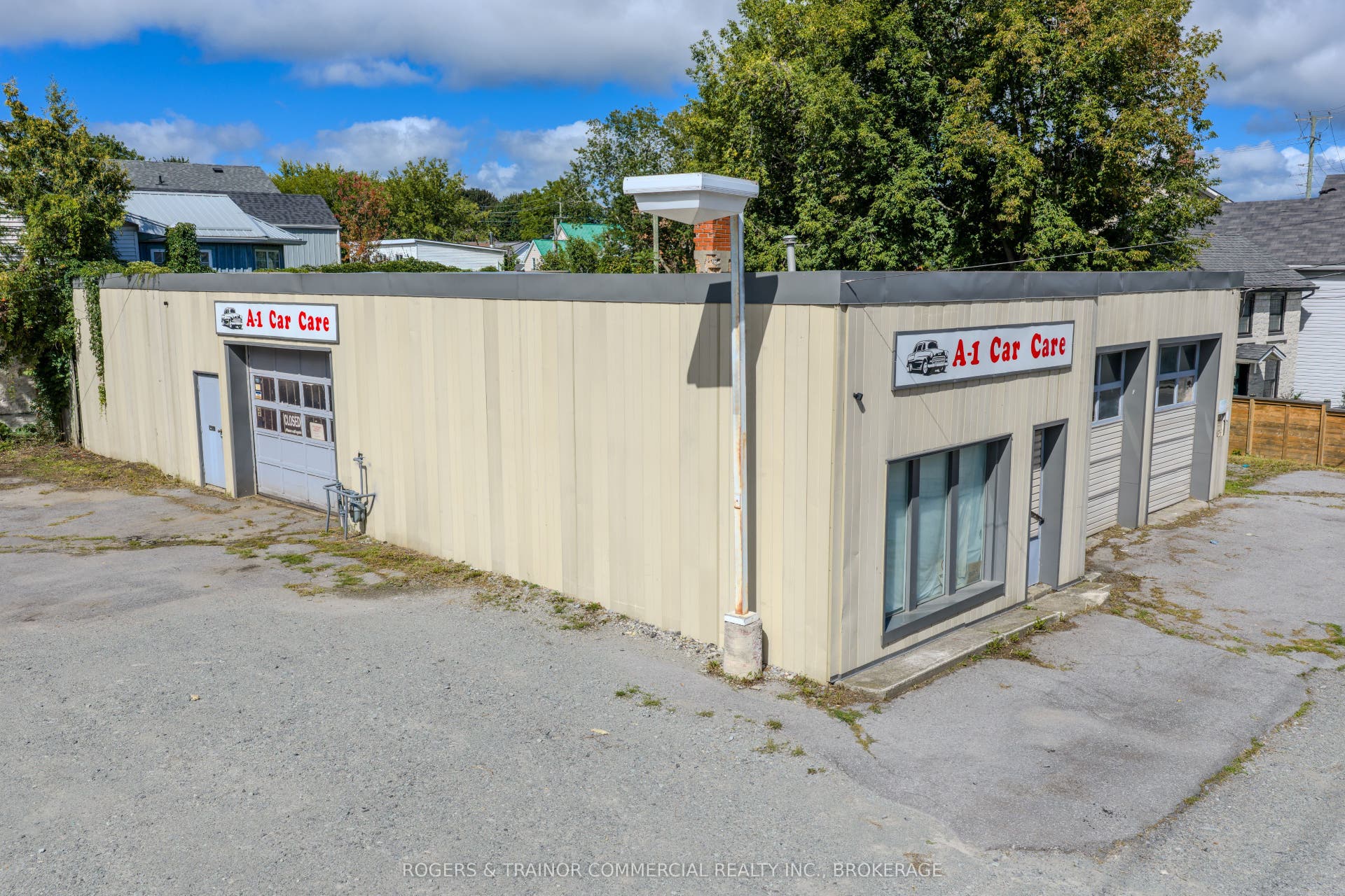 312 Montreal Street, Kingston, Frontenac ON K7K 3H3