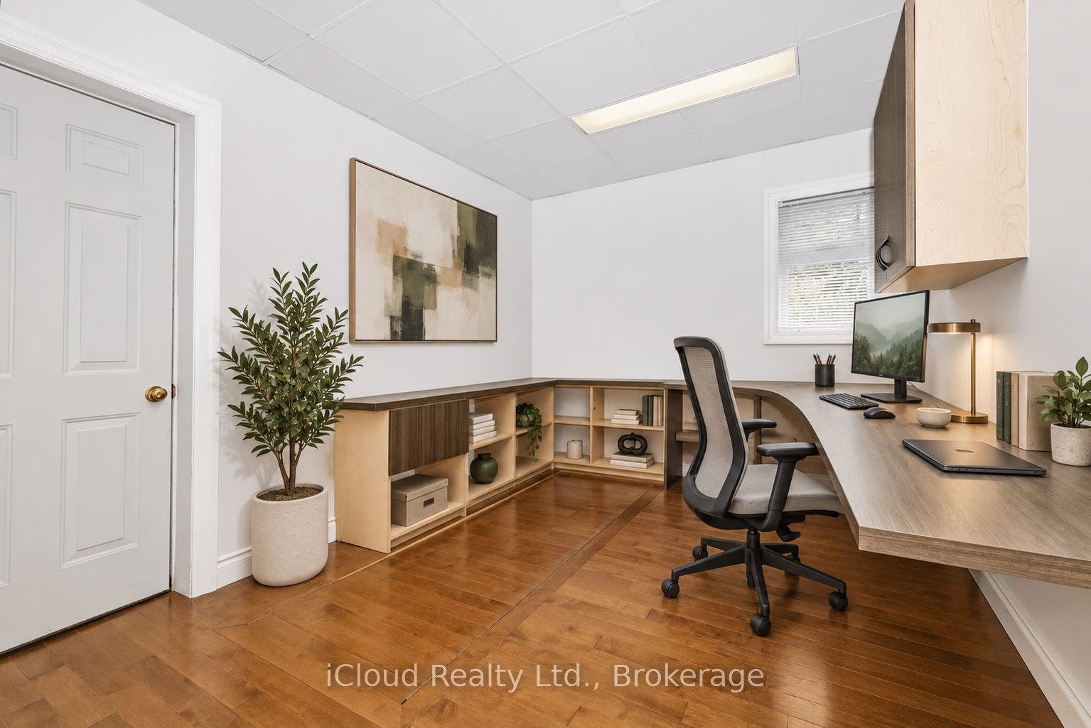 654 Duke Street, Cambridge, Waterloo ON N3H 3T5 VS - Office 4