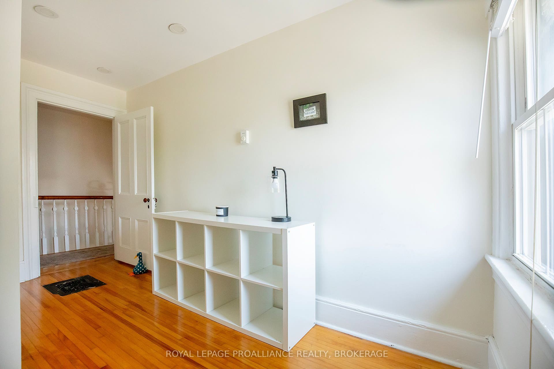 300 Sydenham Street, Kingston, Frontenac ON K7K 3M7