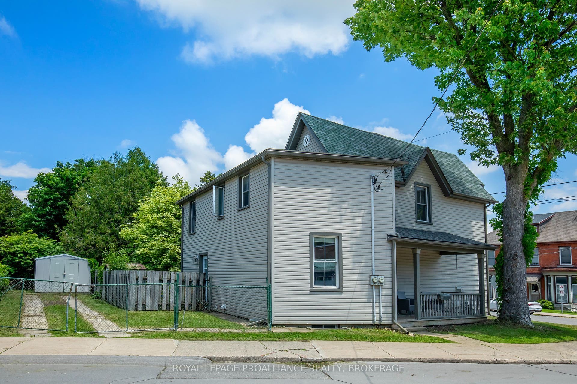 300 Sydenham Street, Kingston, Frontenac ON K7K 3M7