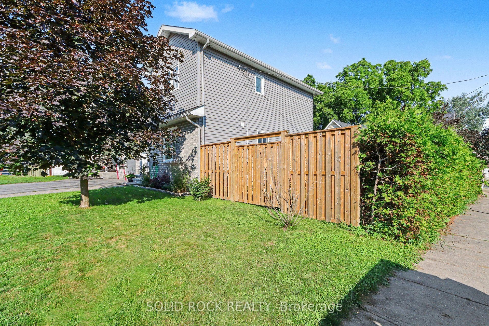 55 Woodward Street, Carleton Place, Lanark ON K7C 2X3