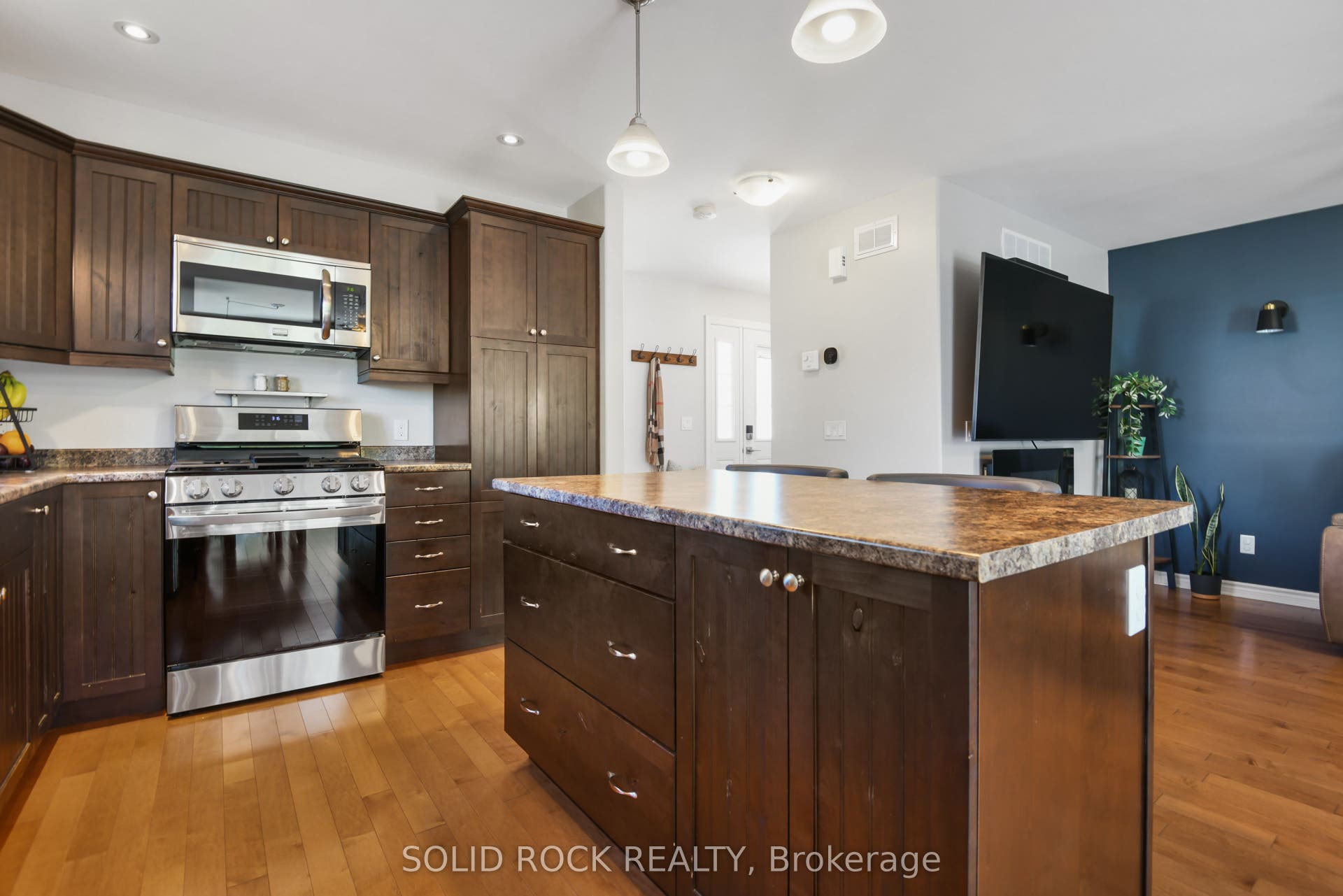 55 Woodward Street, Carleton Place, Lanark ON K7C 2X3
