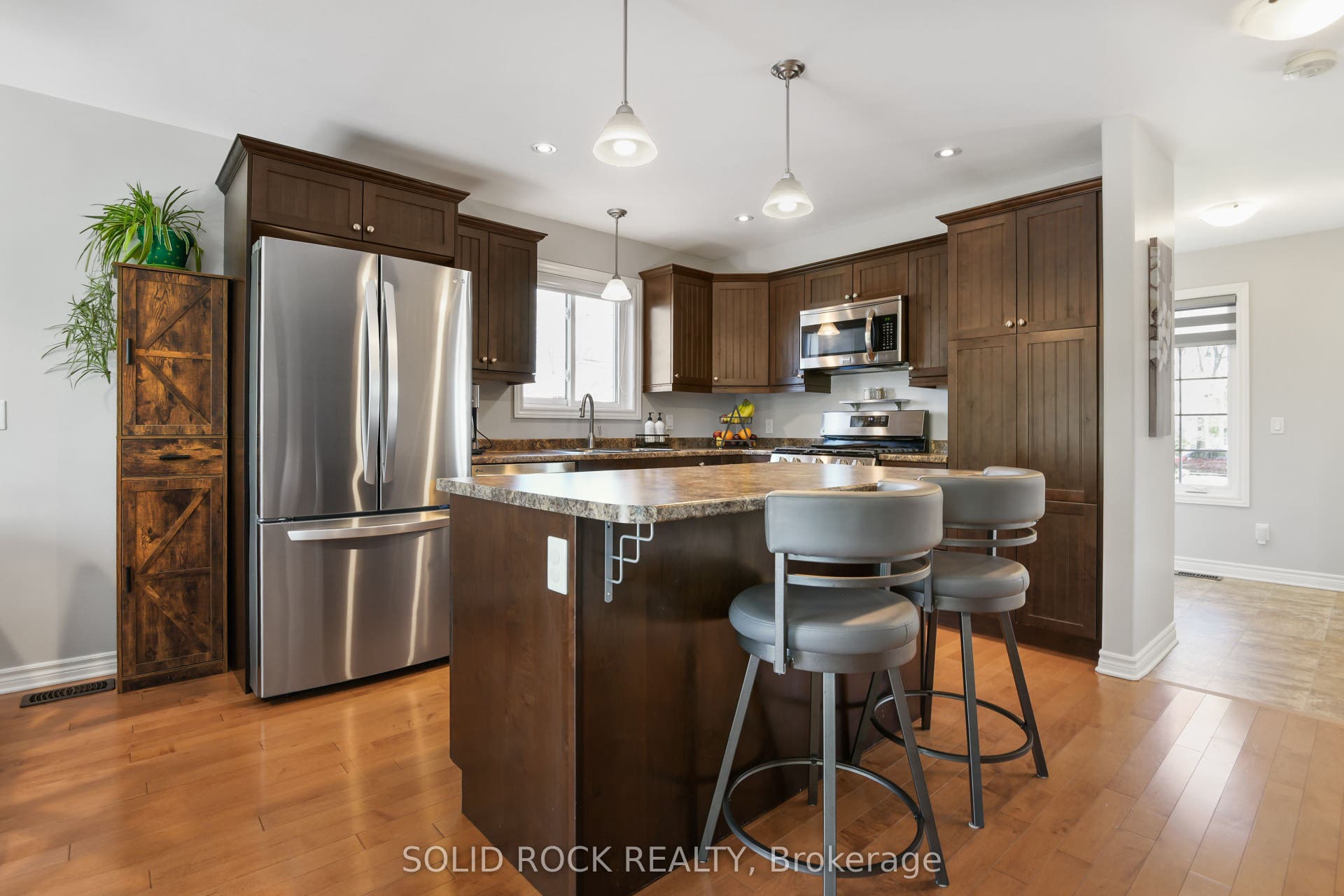 Appliances included