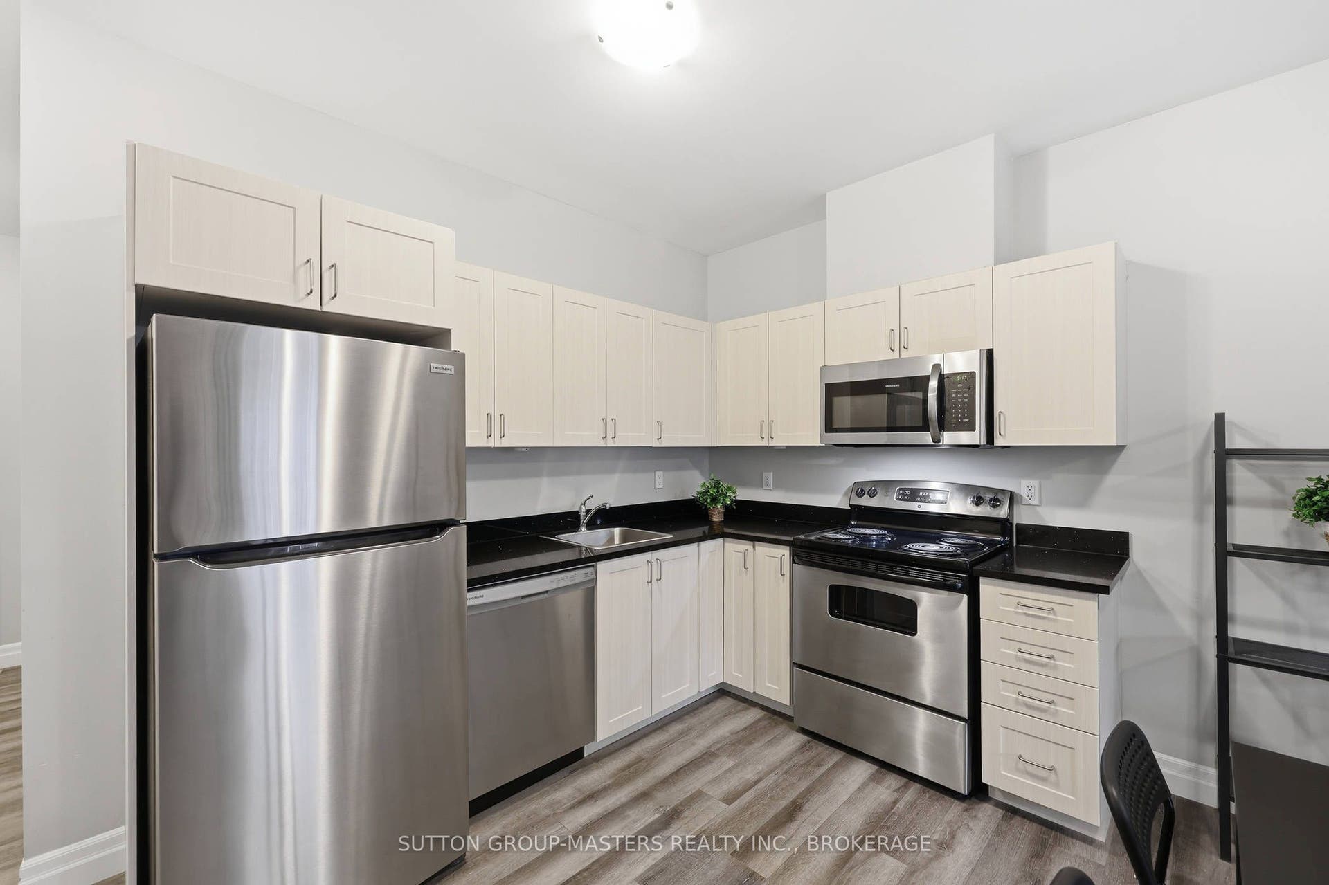 501 Frontenac Street, #413, Kingston, Frontenac ON K7K 4L9