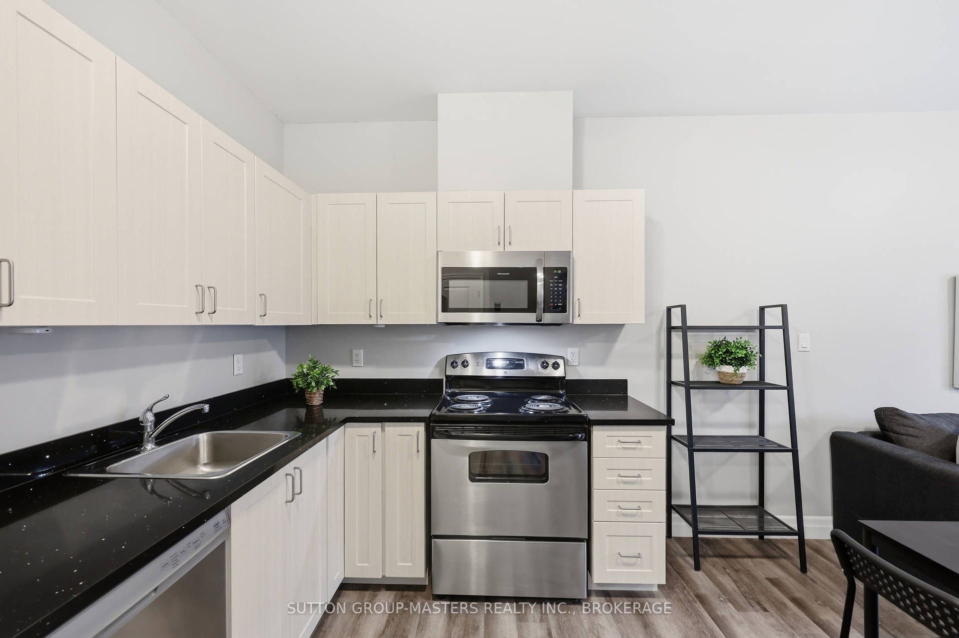501 Frontenac Street, #413, Kingston, Frontenac ON K7K 4L9