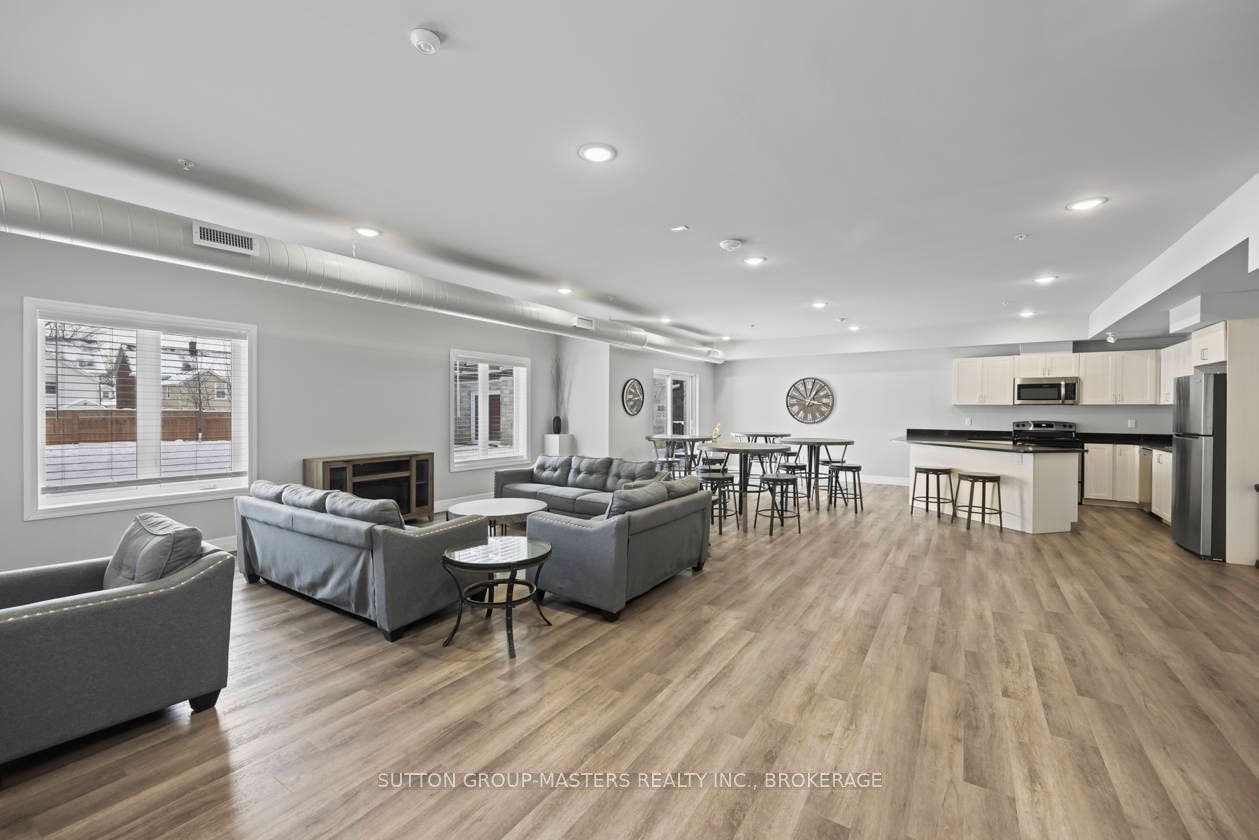 501 Frontenac Street, #413, Kingston, Frontenac ON K7K 4L9