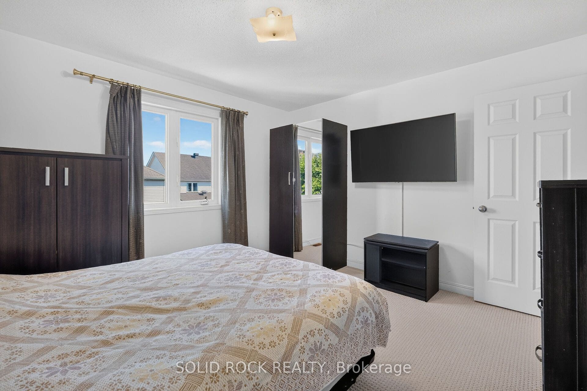 131 Finn Court, Hunt Club - South Keys And Area, Ottawa ON K1V 2C6