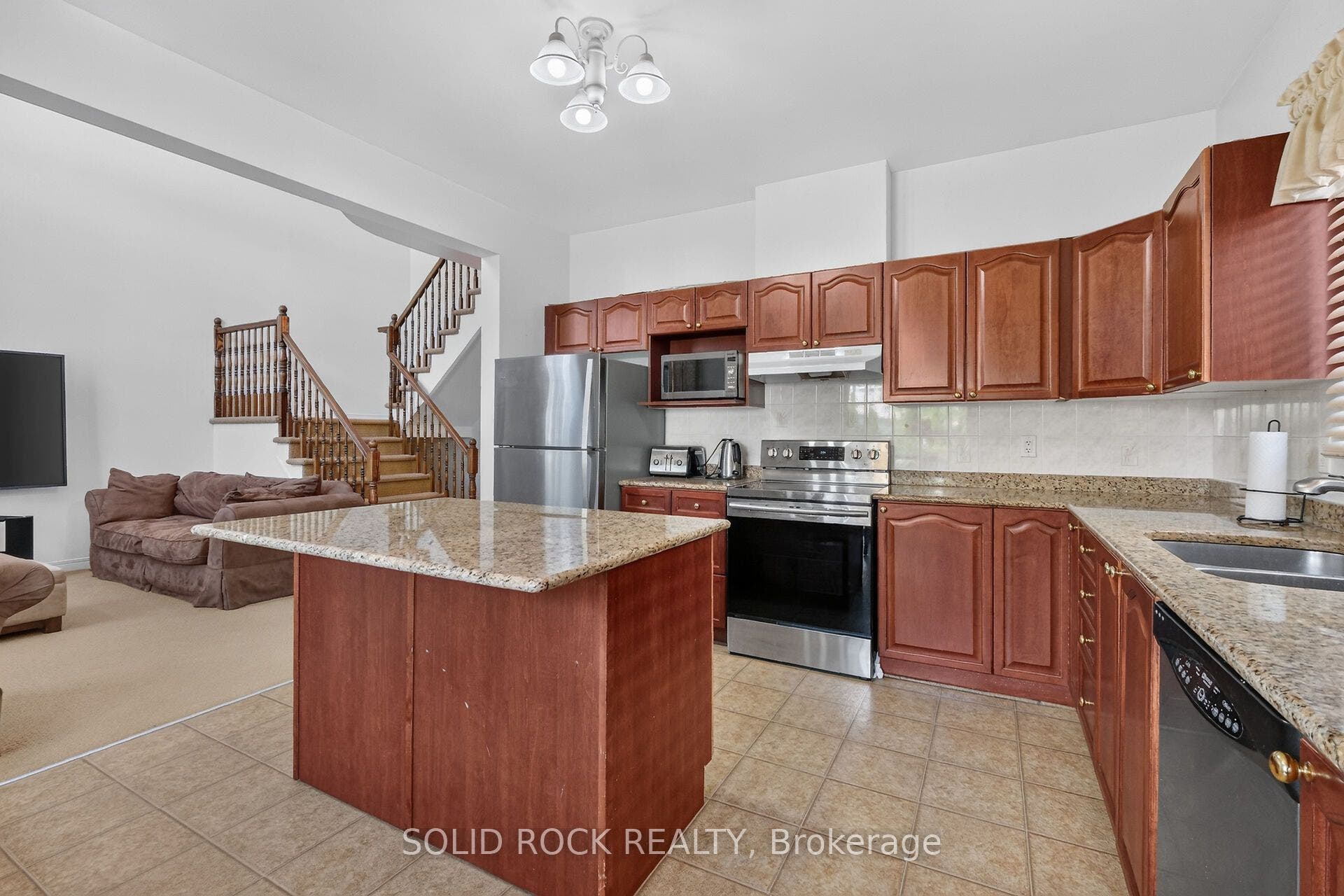 131 Finn Court, Hunt Club - South Keys And Area, Ottawa ON K1V 2C6