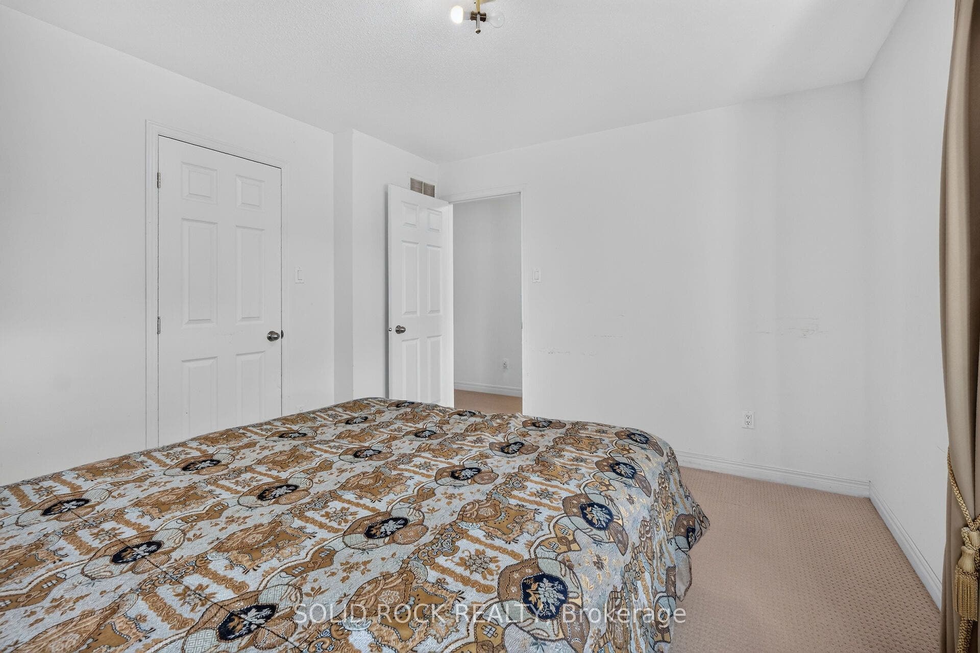131 Finn Court, Hunt Club - South Keys And Area, Ottawa ON K1V 2C6