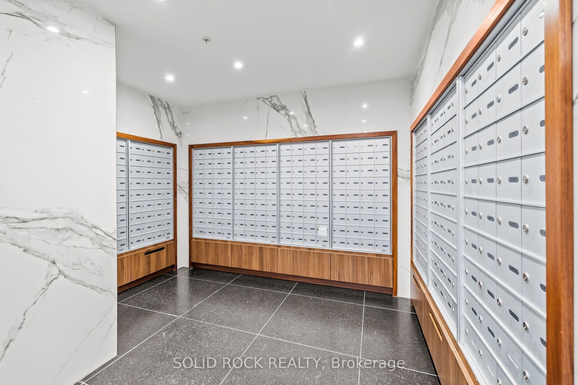 805 Carling Avenue, #2308, Dows Lake - Civic Hospital And Area, Ottawa ON K1S 5W9