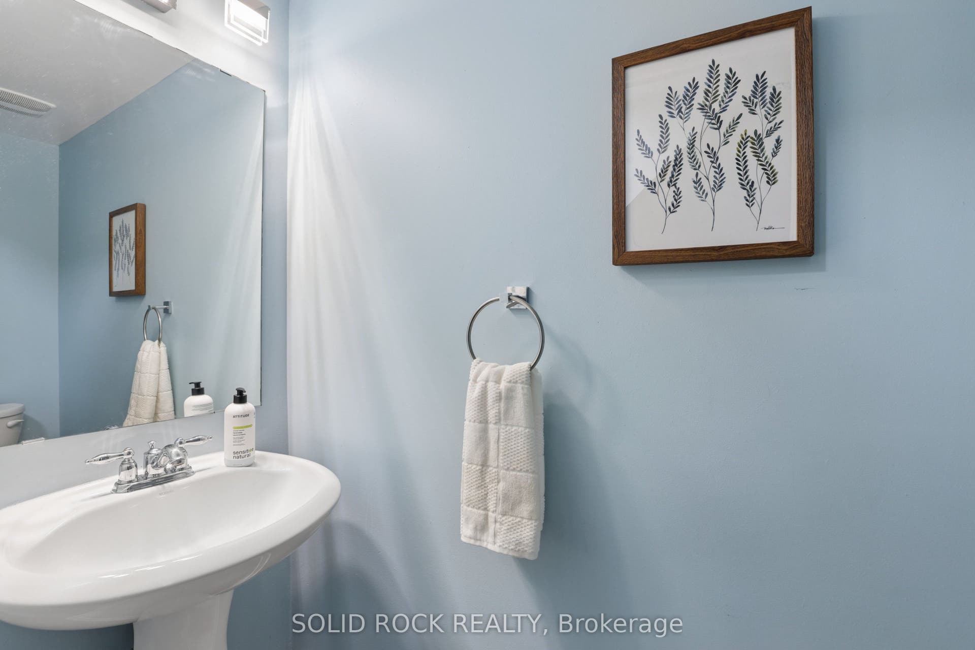 2529 Waterlilly Way, Barrhaven, Ottawa ON K2J 0K2 Powder room on second level