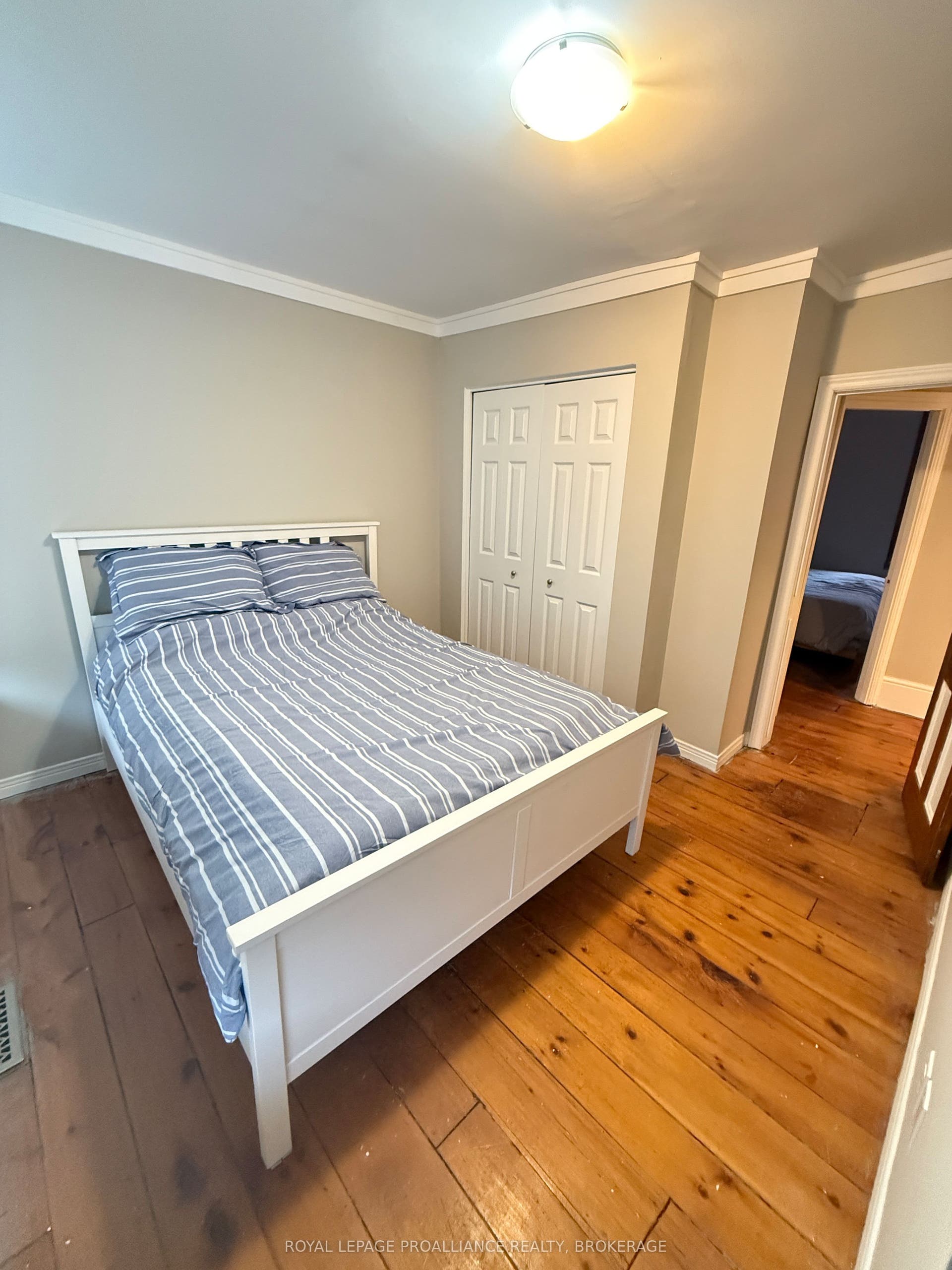 272 Wellington Street, Kingston, Frontenac ON K7K 2Z1 272 Wellington Street, Kingston, Frontenac ON K7K 2Z1
