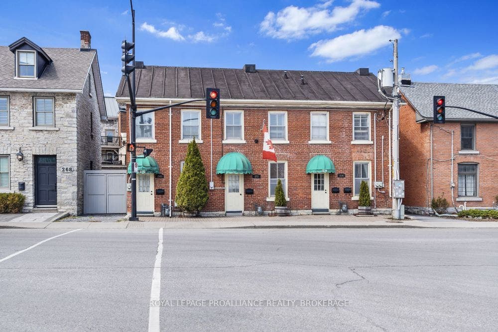 272 Wellington Street, Kingston, Frontenac ON K7K 2Z1 272 Wellington Street, Kingston, Frontenac ON K7K 2Z1