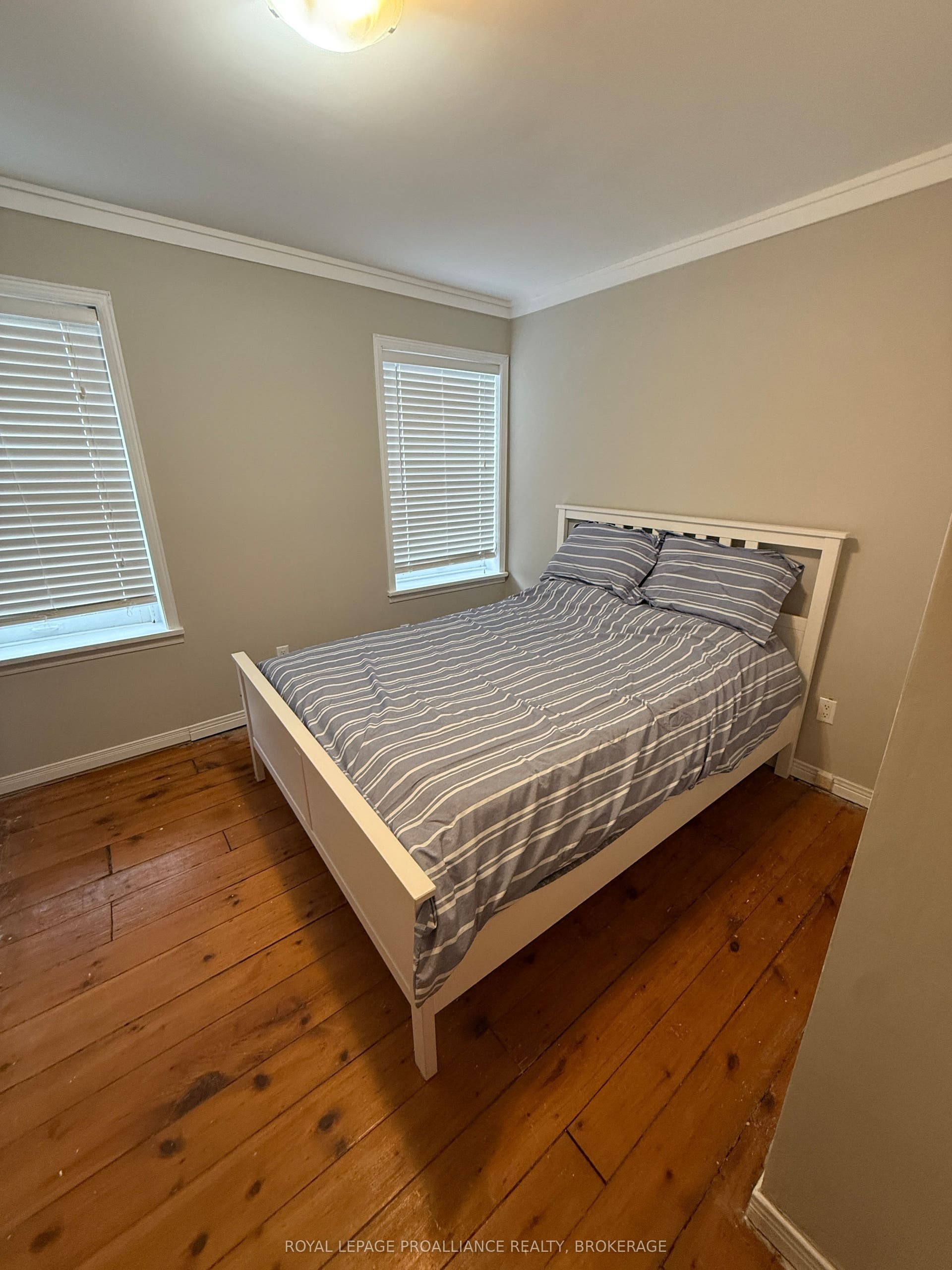 272 Wellington Street, Kingston, Frontenac ON K7K 2Z1 272 Wellington Street, Kingston, Frontenac ON K7K 2Z1