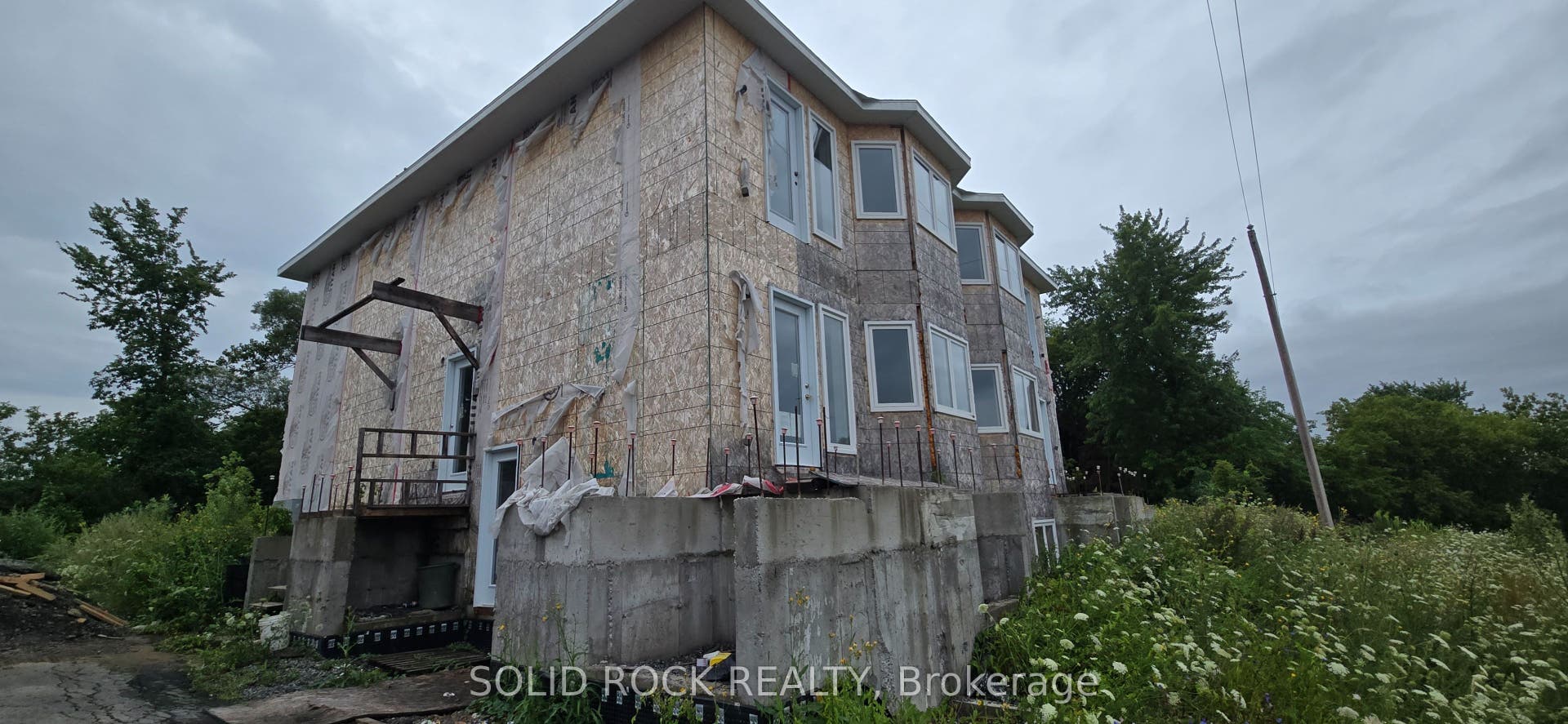 6758 Rocque Street, Orleans - Convent Glen And Area, Ottawa ON K1C 1A2 6758 Rocque Street, Orleans - Convent Glen And Area, Ottawa ON K1C 1A2