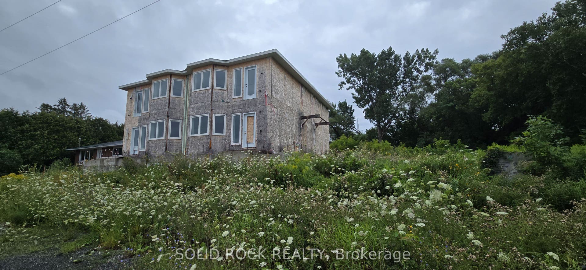 6758 Rocque Street, Orleans - Convent Glen And Area, Ottawa ON K1C 1A2 6758 Rocque Street, Orleans - Convent Glen And Area, Ottawa ON K1C 1A2
