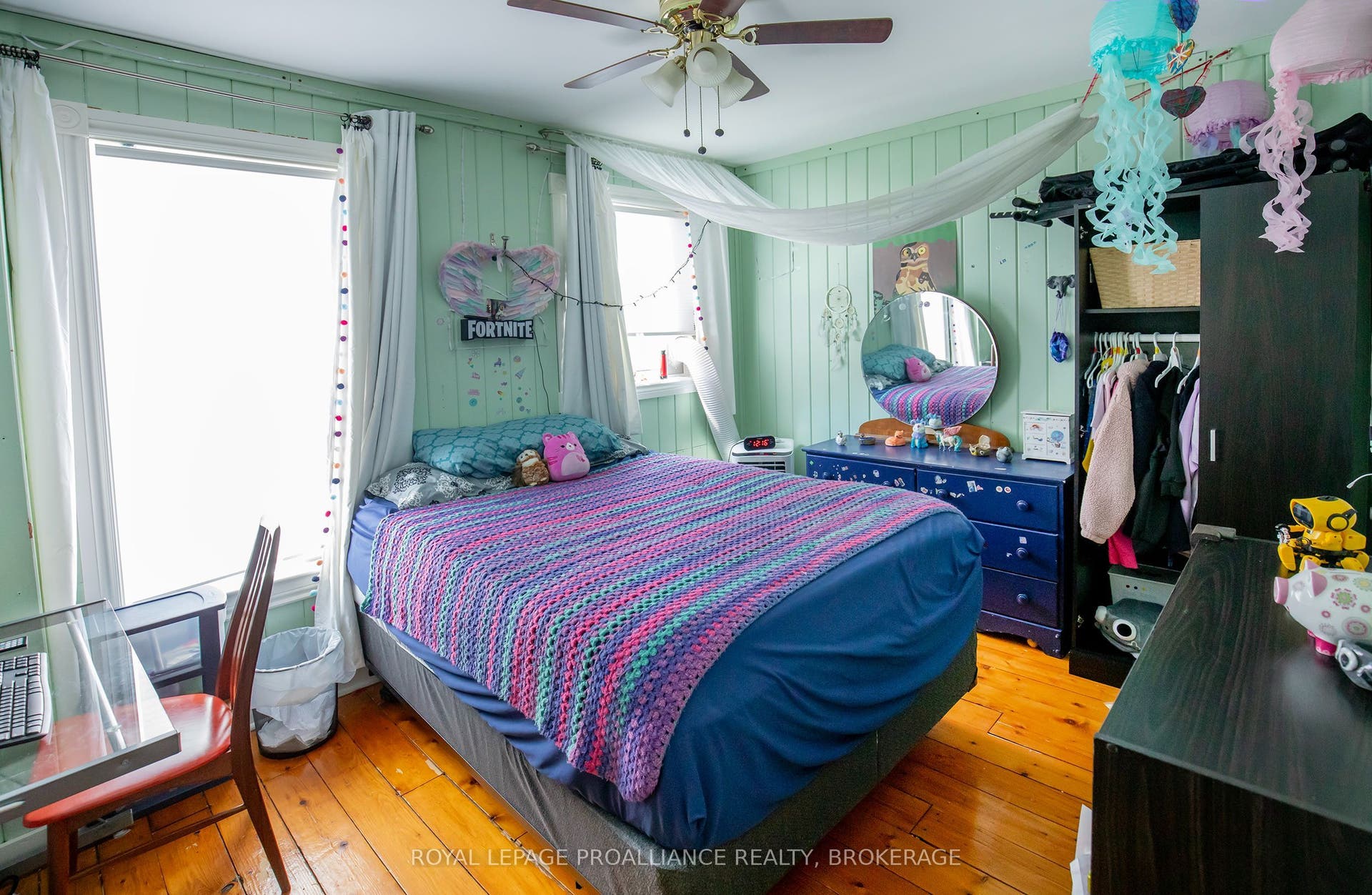 38 York Street, Kingston, Frontenac ON K7K 1P5