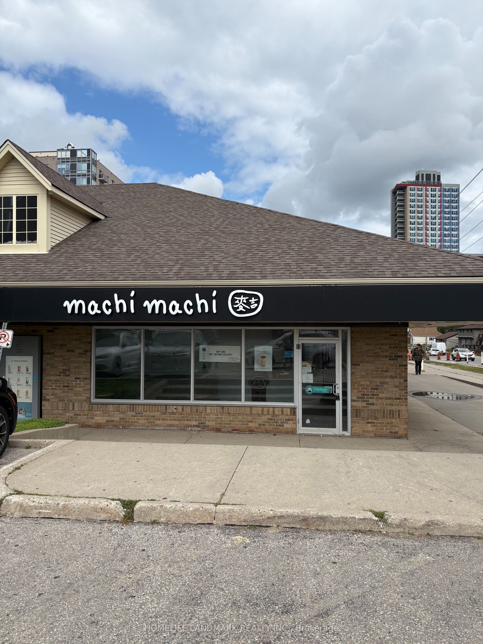140 University Avenue W, #1B, Waterloo, Waterloo ON N2L 6J3 140 University Avenue W, #1B, Waterloo, Waterloo ON N2L 6J3