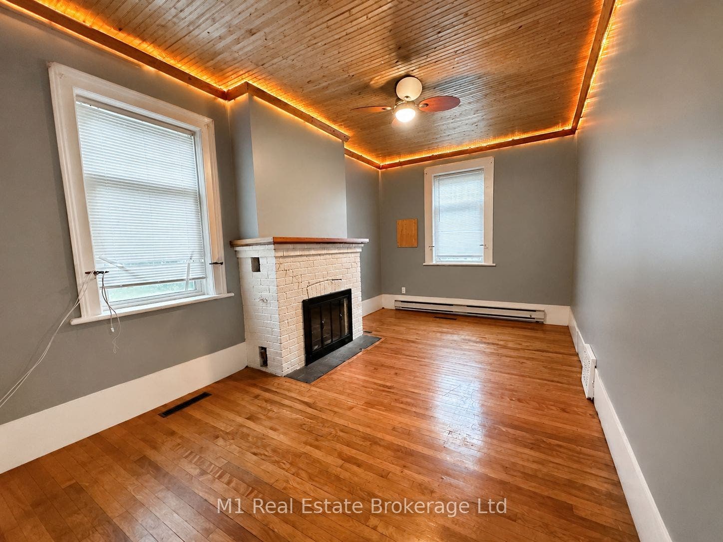 223 ST. GEORGE Street E, Centre Wellington, Wellington ON N1M 1K5 AI-enhanced