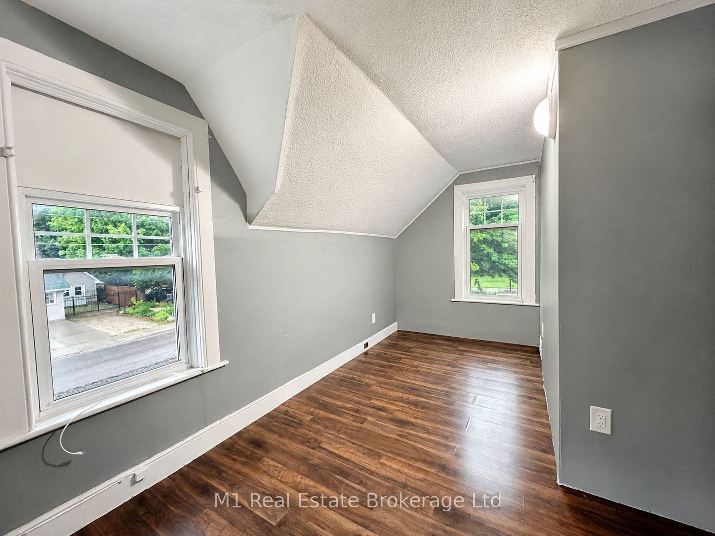 223 ST. GEORGE Street E, Centre Wellington, Wellington ON N1M 1K5 AI-enhanced
