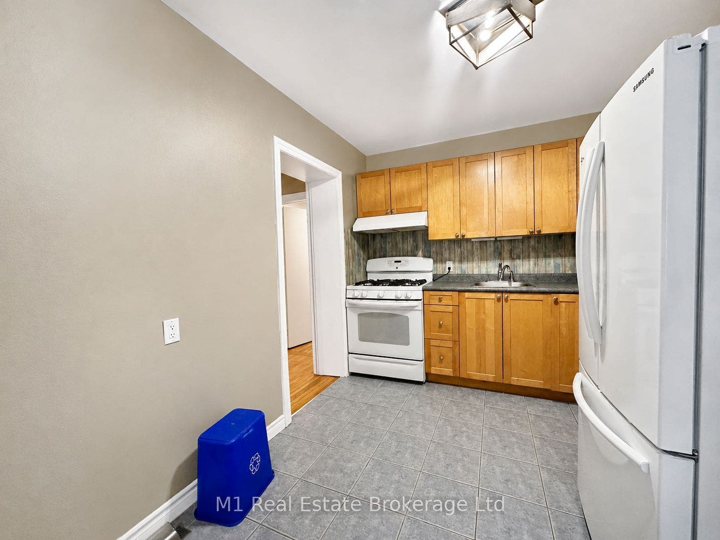 223 ST. GEORGE Street E, Centre Wellington, Wellington ON N1M 1K5 AI-enhanced