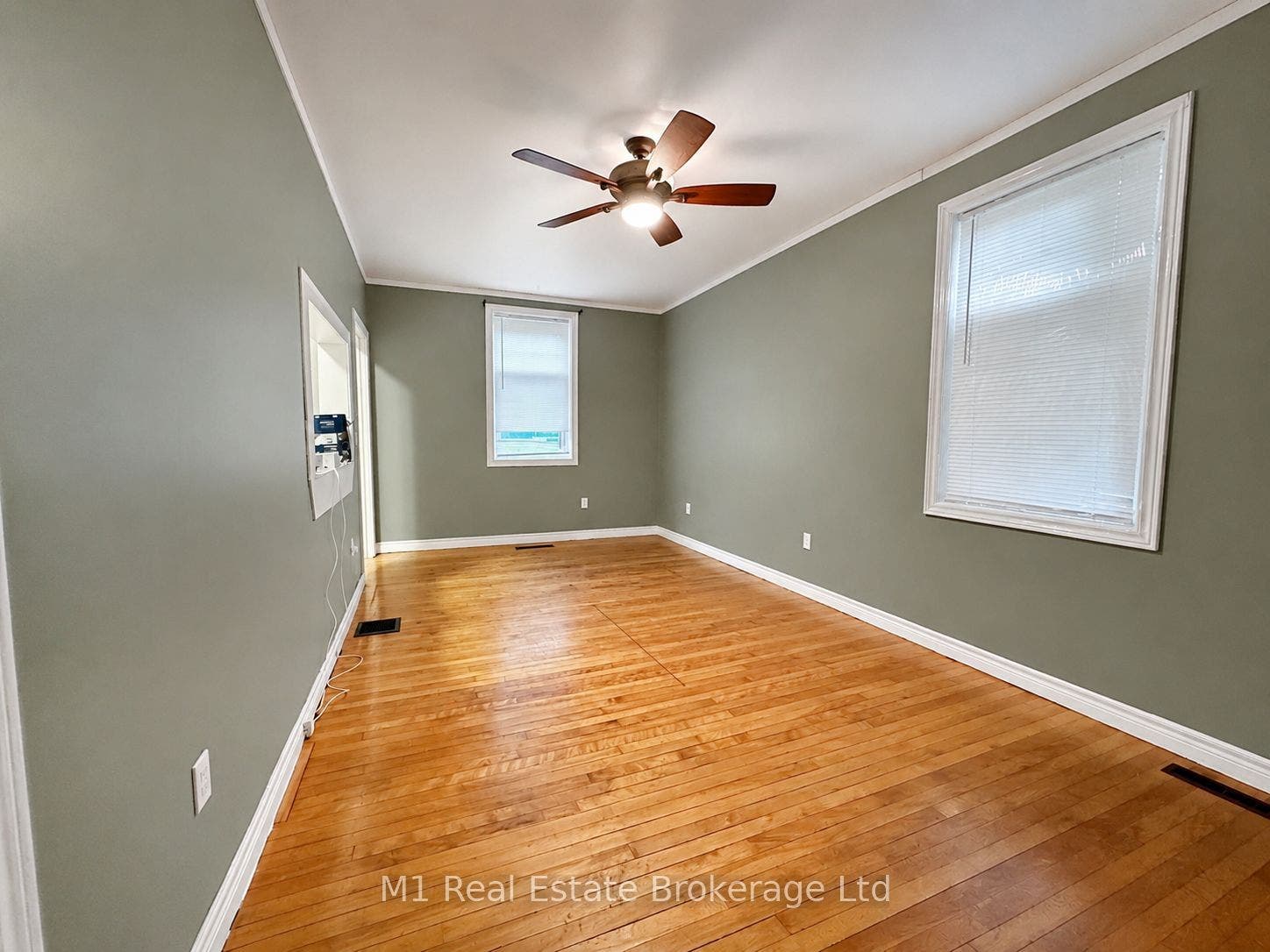 223 ST. GEORGE Street E, Centre Wellington, Wellington ON N1M 1K5 AI-enhanced