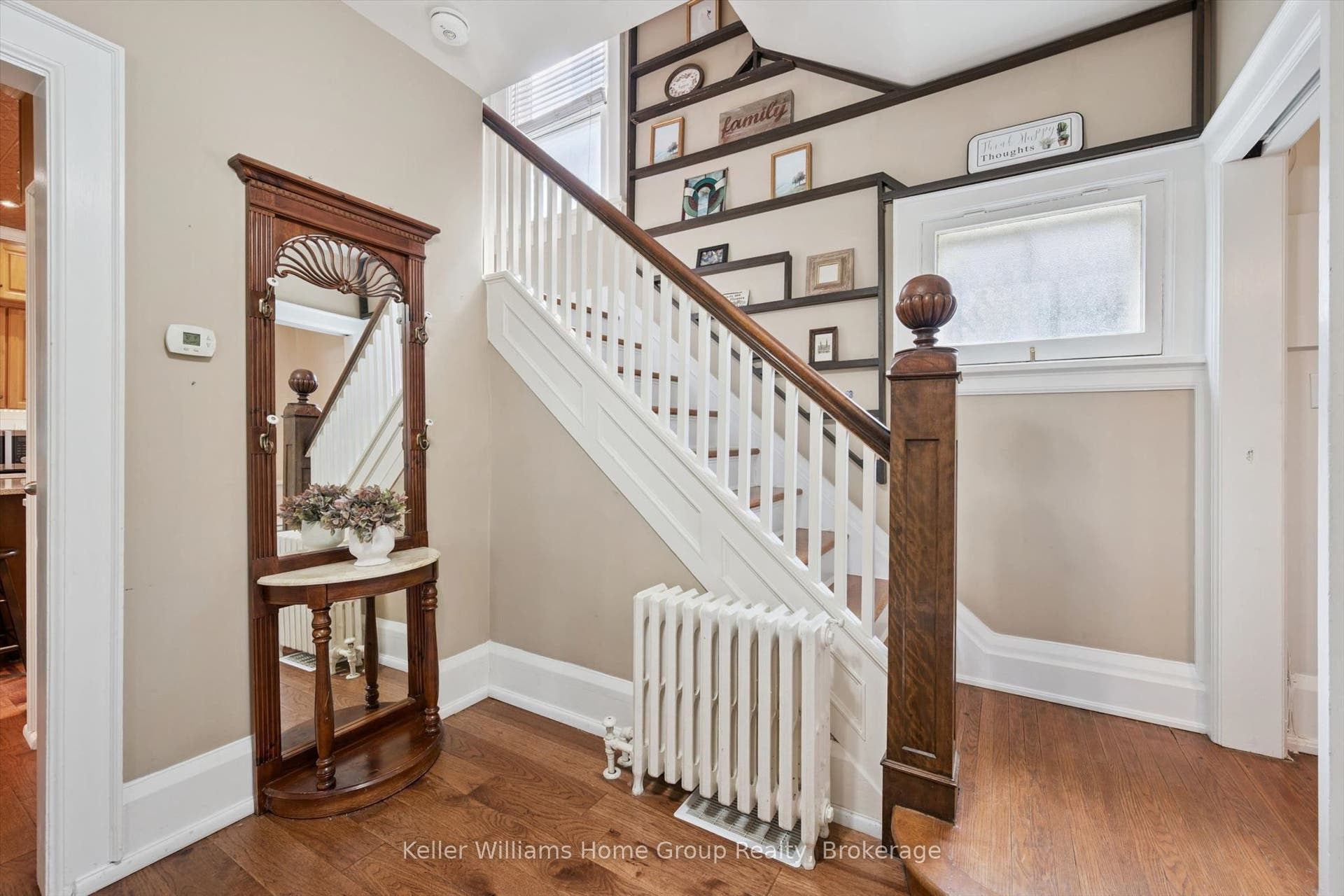 28 Oxford Street, Guelph, Wellington ON N1H 2M3 28 Oxford Street, Guelph, Wellington ON N1H 2M3
