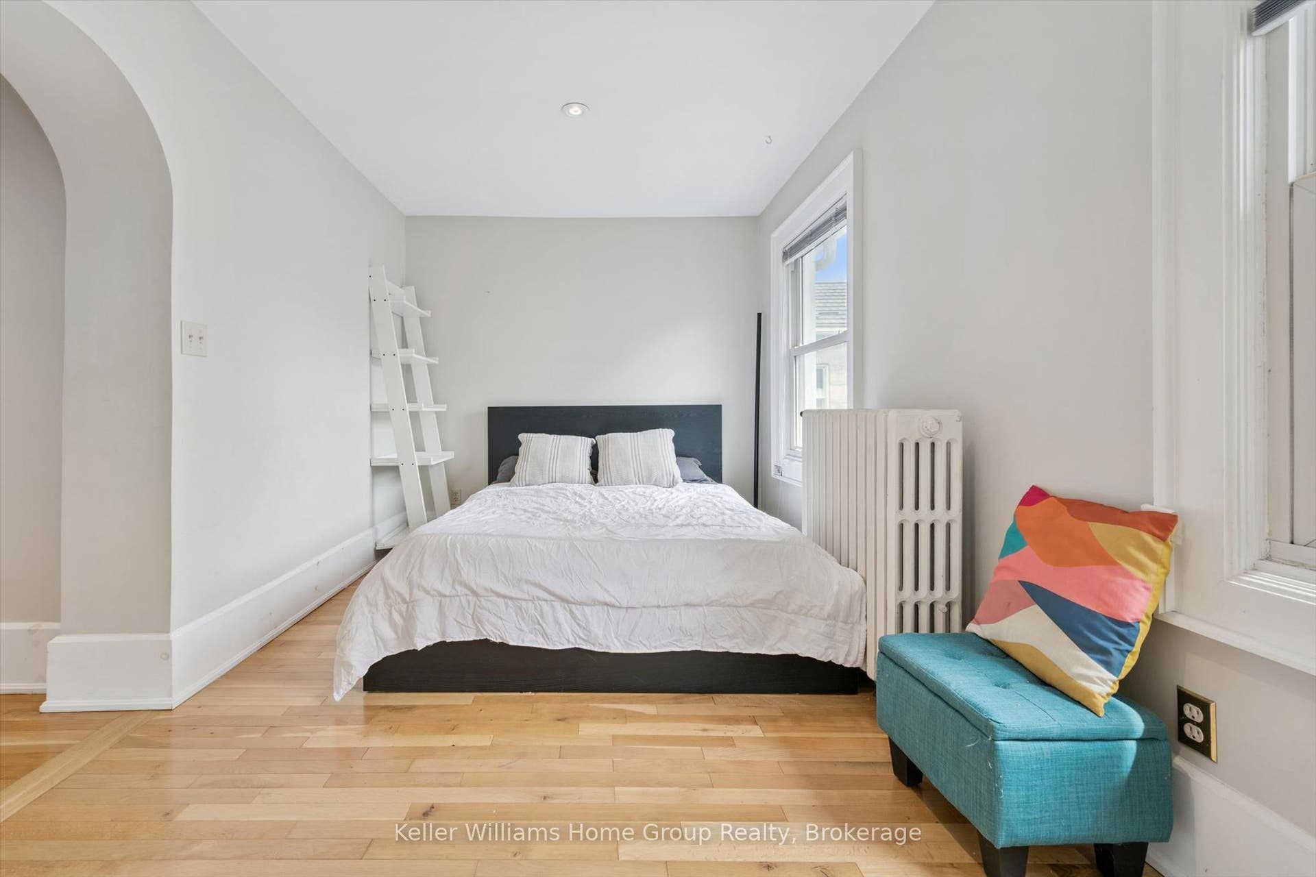 28 Oxford Street, Guelph, Wellington ON N1H 2M3 28 Oxford Street, Guelph, Wellington ON N1H 2M3