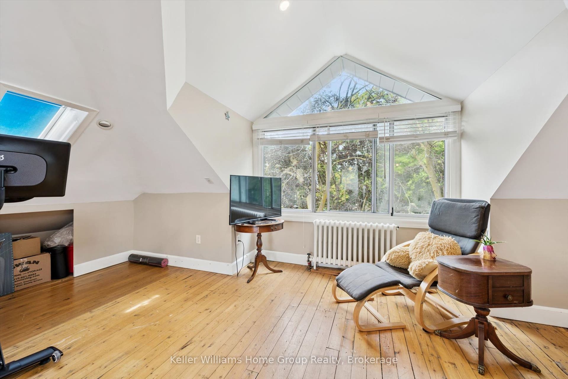 28 Oxford Street, Guelph, Wellington ON N1H 2M3 28 Oxford Street, Guelph, Wellington ON N1H 2M3