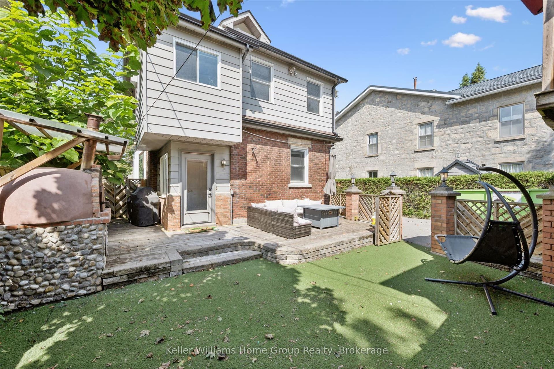 28 Oxford Street, Guelph, Wellington ON N1H 2M3 28 Oxford Street, Guelph, Wellington ON N1H 2M3