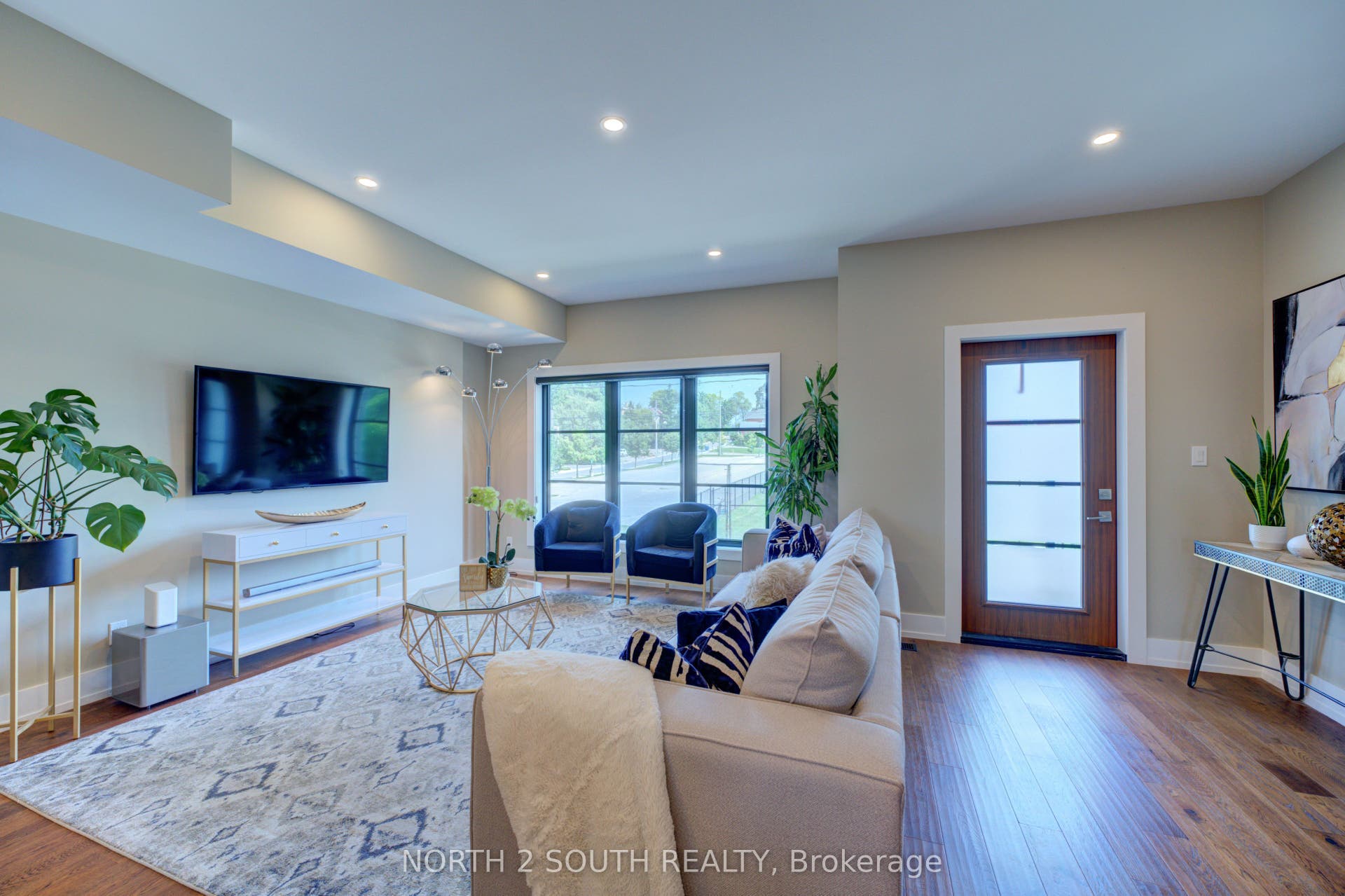 3 Spring Lane, #B, Brantford, Brantford ON N3T 4M2 3 Spring Lane, #B, Brantford, Brantford ON N3T 4M2